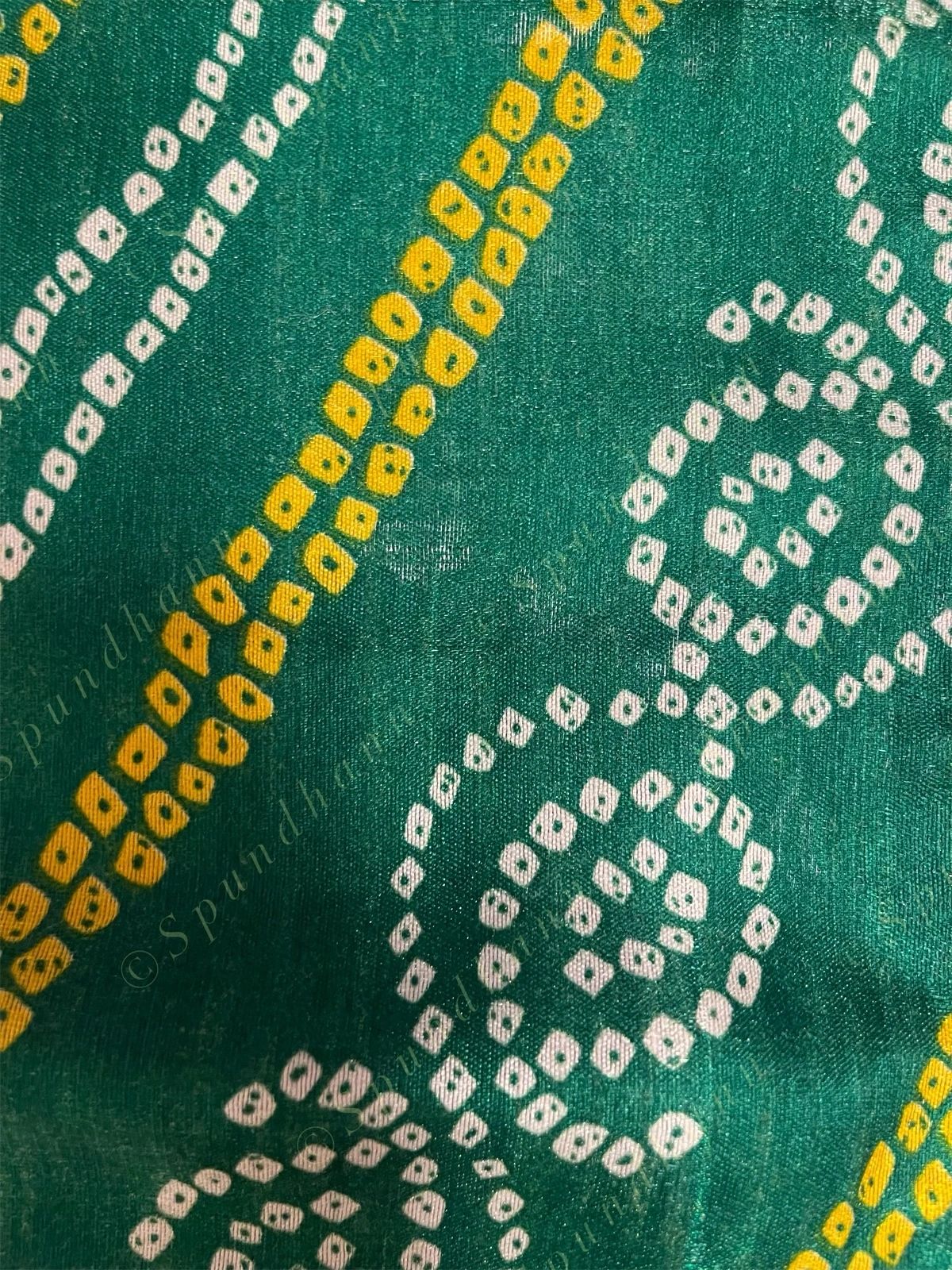 Bandhini Saree Cover (Bag)