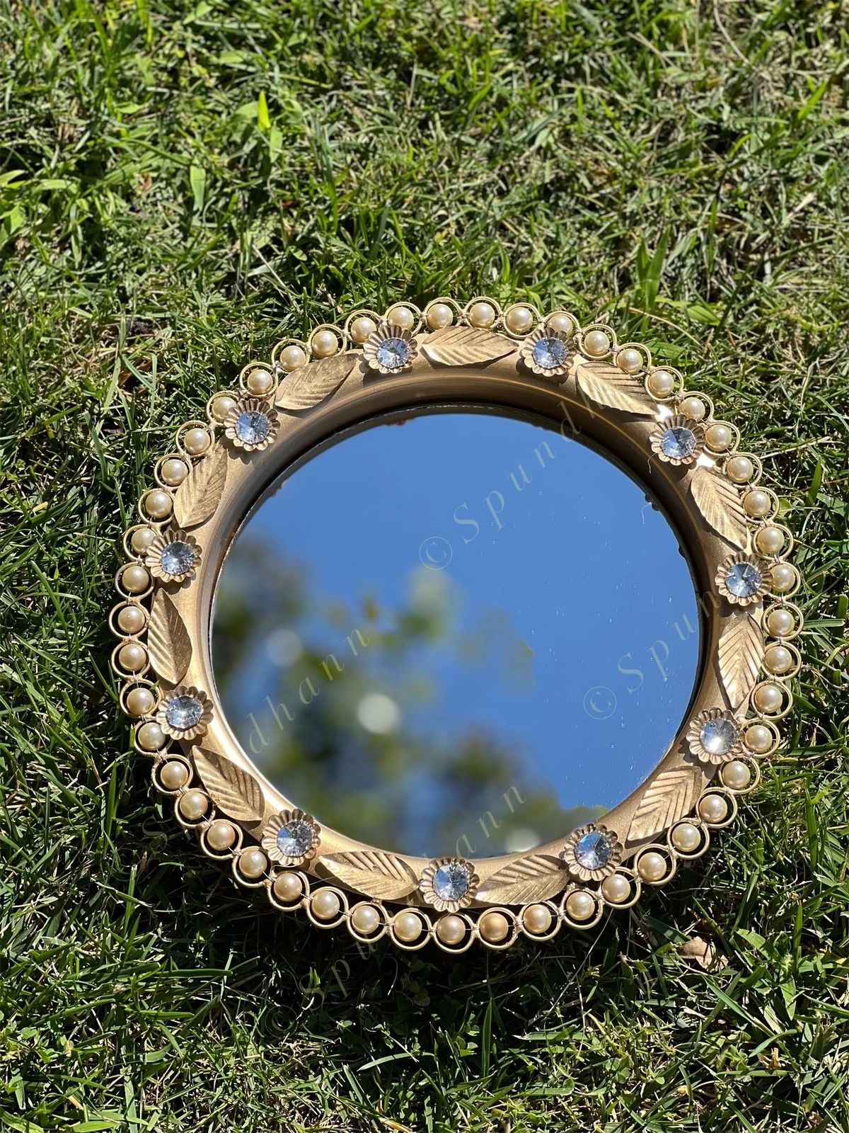 Decorative Round Elegant Mirror Platter/Plate