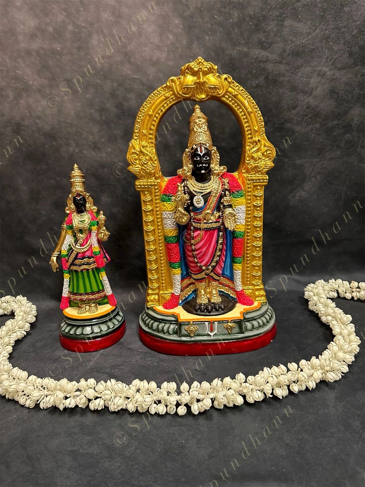 Triplicane Parthasarathy Set
