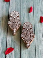 Floral Design Wooden Block Wall Hanging Decor