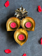 3 Leaf Diya Shaped Standing Tea Light Holder