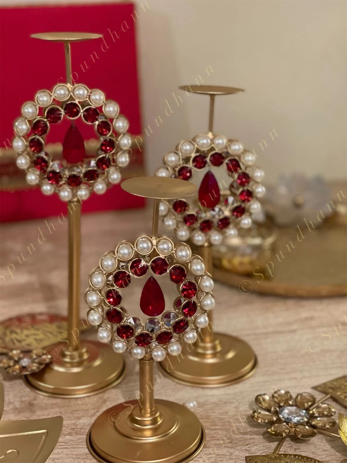 Pearl & Ruby Drop Standing Tea Light Holder Set of 3