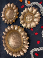 Hammered Sunflower Urli