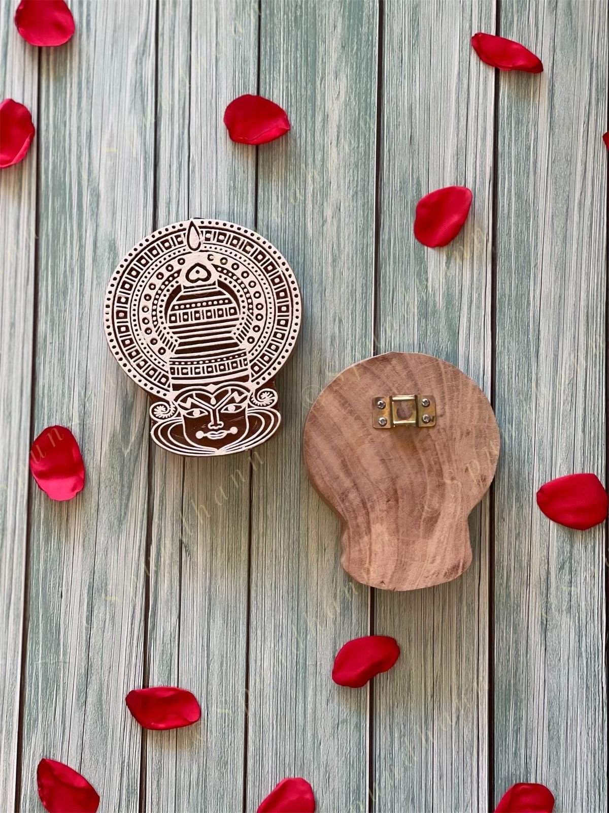 Kathakali Dancer Wooden Block Wall Hanging Decor