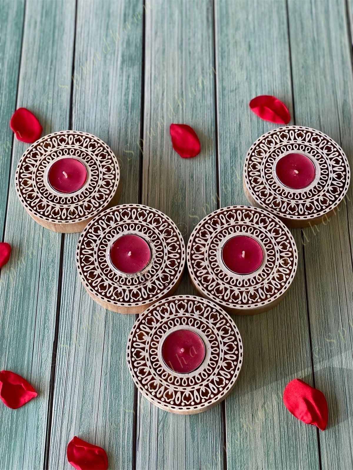 Round Wooden Block Tea Light Holder