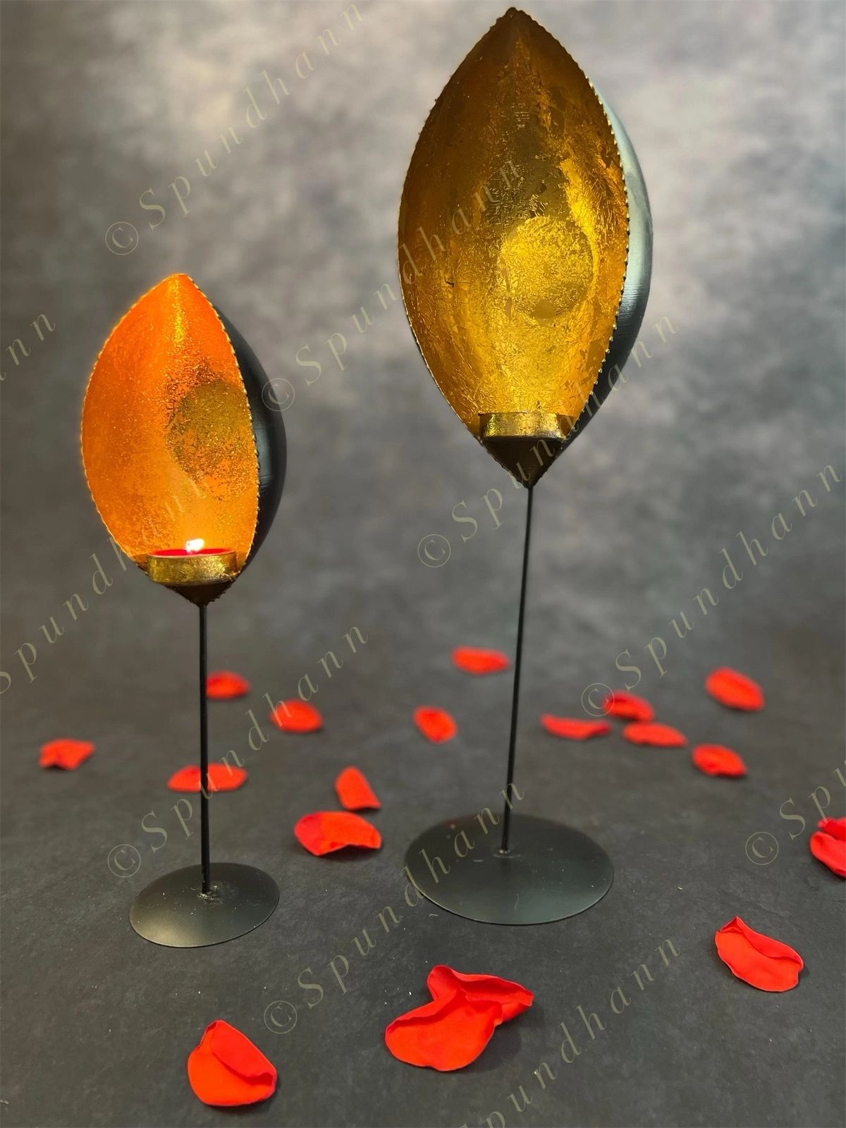 Diya Shaped Antique Dazzle Tea Light Holder