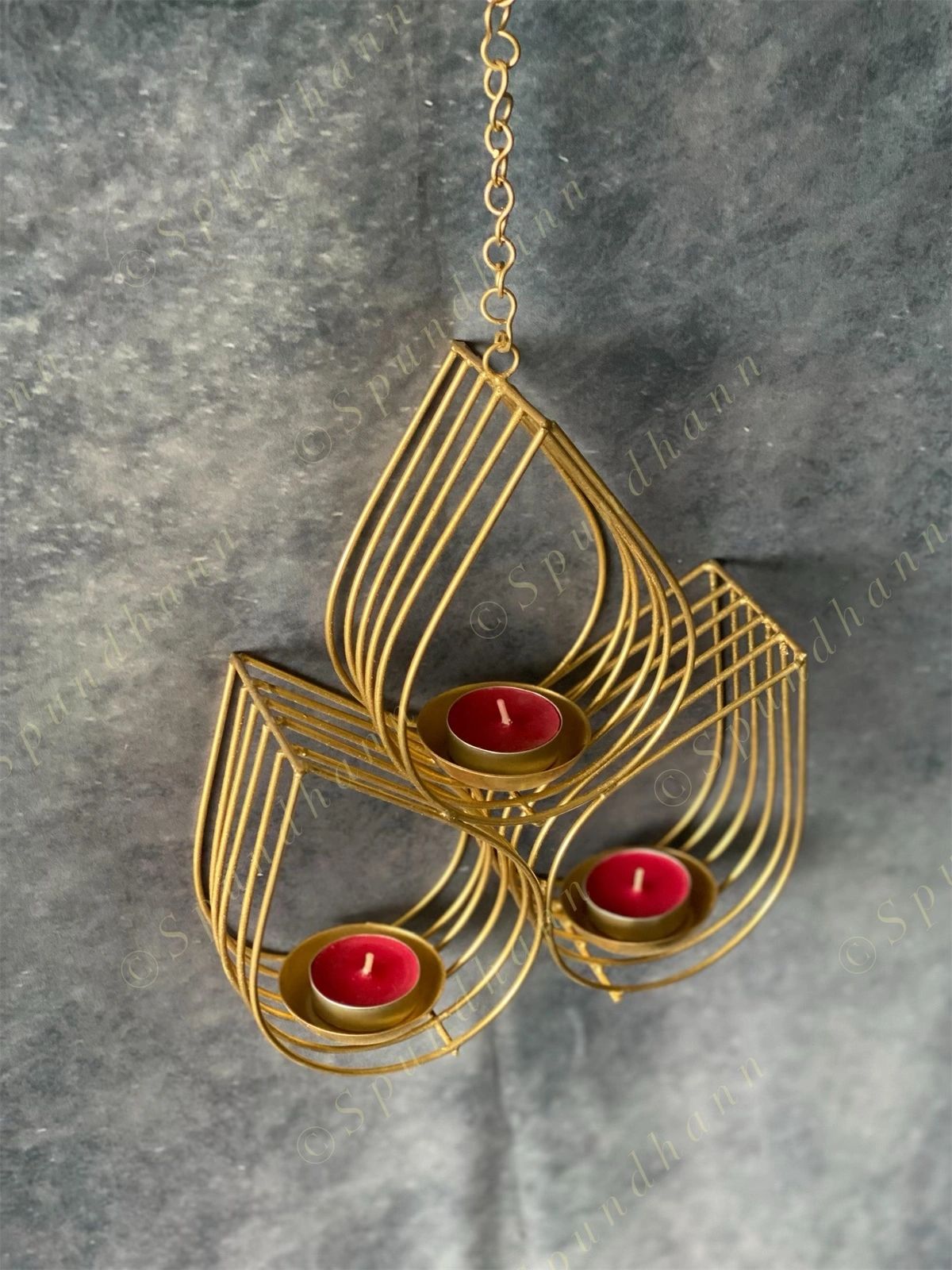 Triple Drop Hanging Tea Light Holder