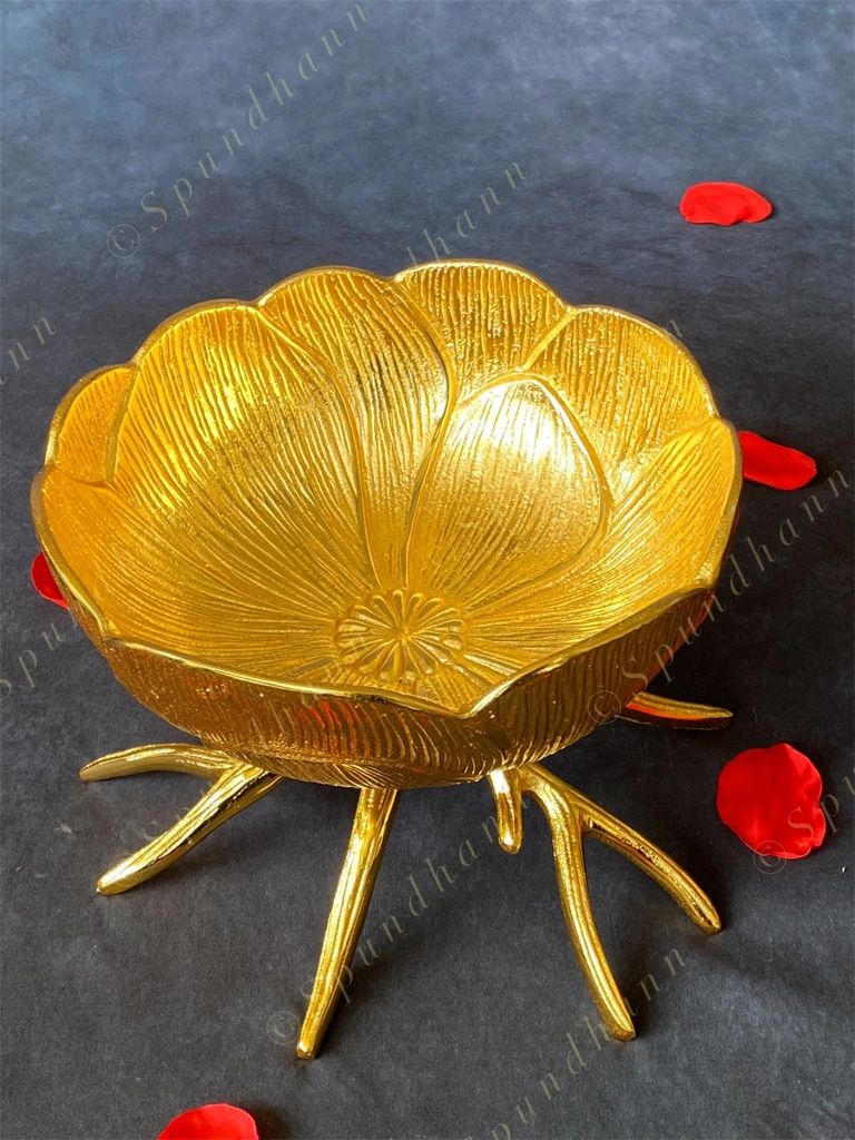 Sunflower Shape Large Decorative Fruit Bowl/Urli