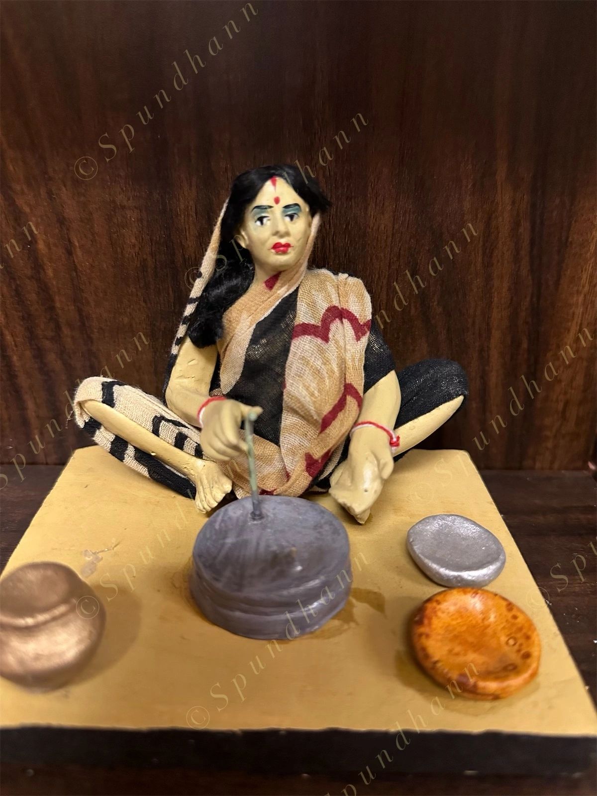 Working Women Decorative Showpiece