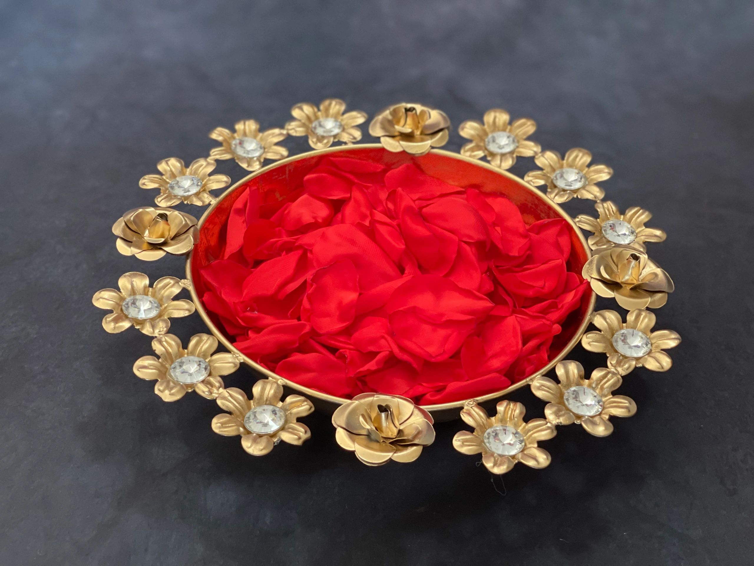 Floral & Stone Studded Urli