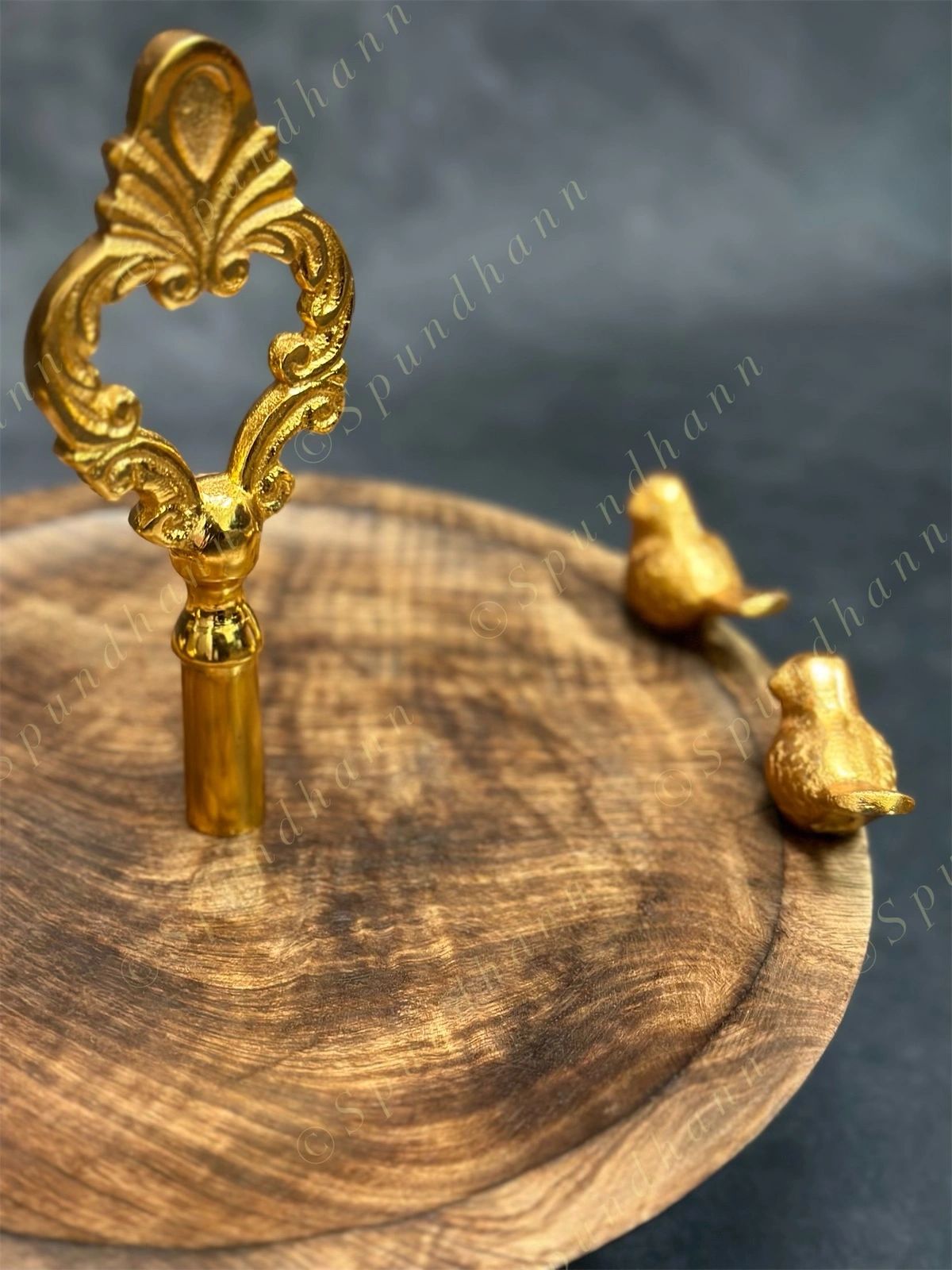 Wooden Food Holder Stand