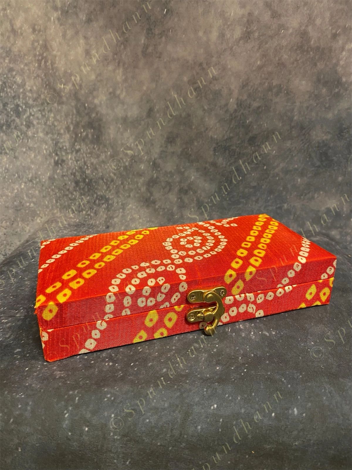 Rectangular Bandhani Gift Box Only
