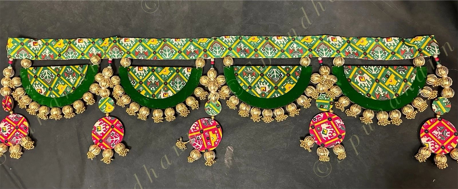 Patola Reversible Toran