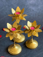 Open Petal Floral Standing Tea Light Holder Set of 3