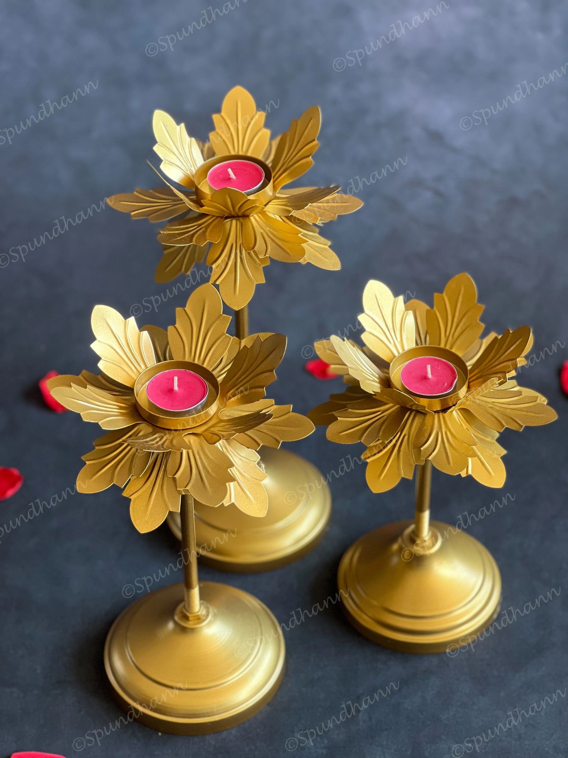 Open Petal Floral Standing Tea Light Holder Set of 3