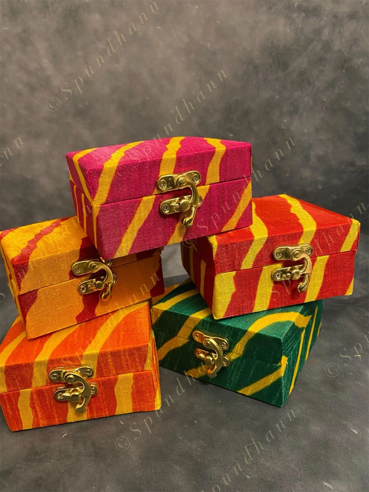 Square Leheriya Gift Box Only