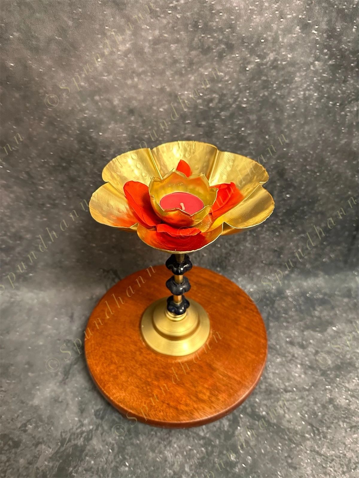 Flower Tea Light Holder With Big Wooden Base