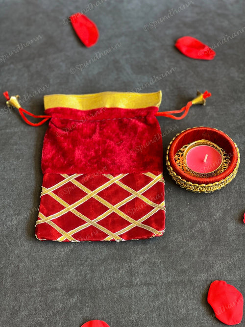 Criss Cross Gift Bags with $5 Tea Light Holder