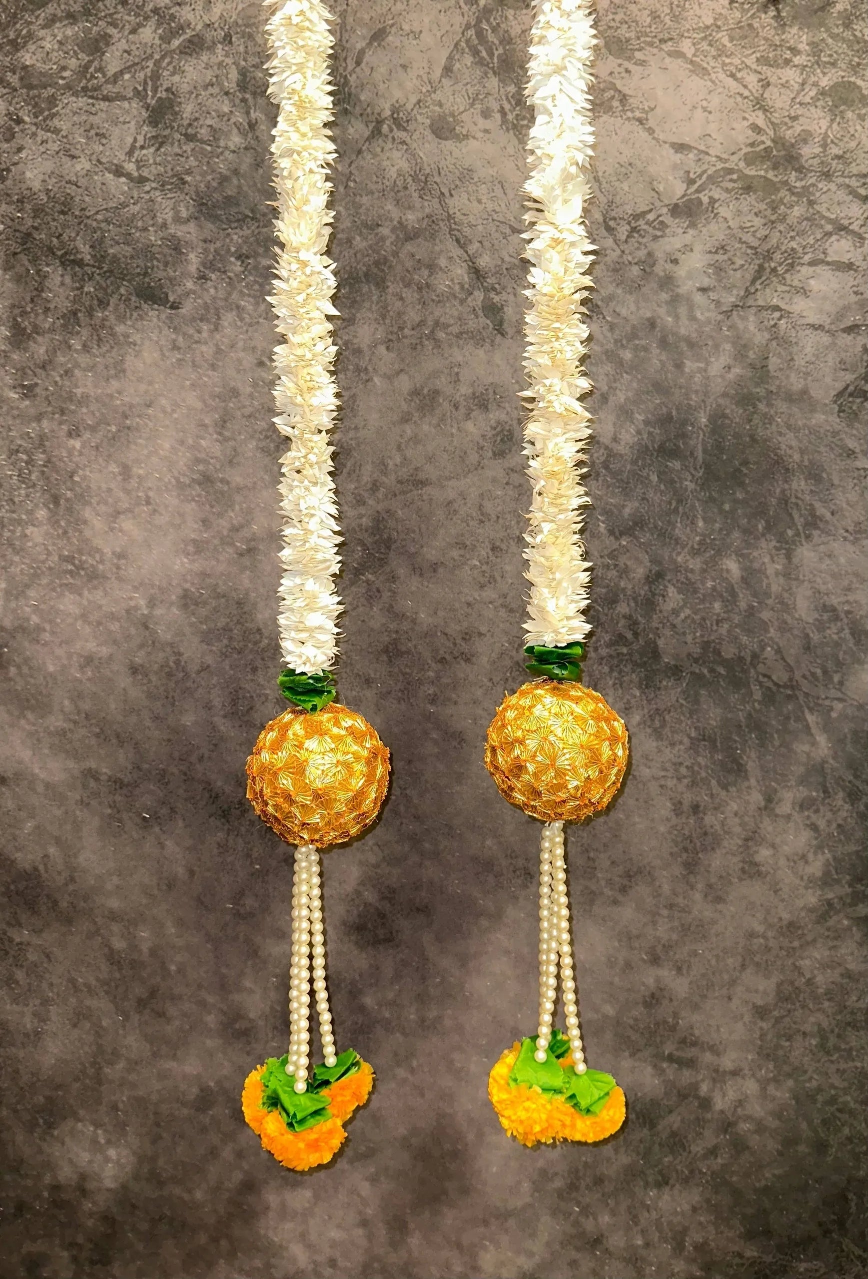 Gotapatti Ball With Chameli String and Pearl Marigold Tassel-Set of 2