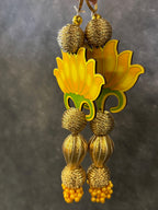Pattered Lotus Hanging with Golden Ball Tassel