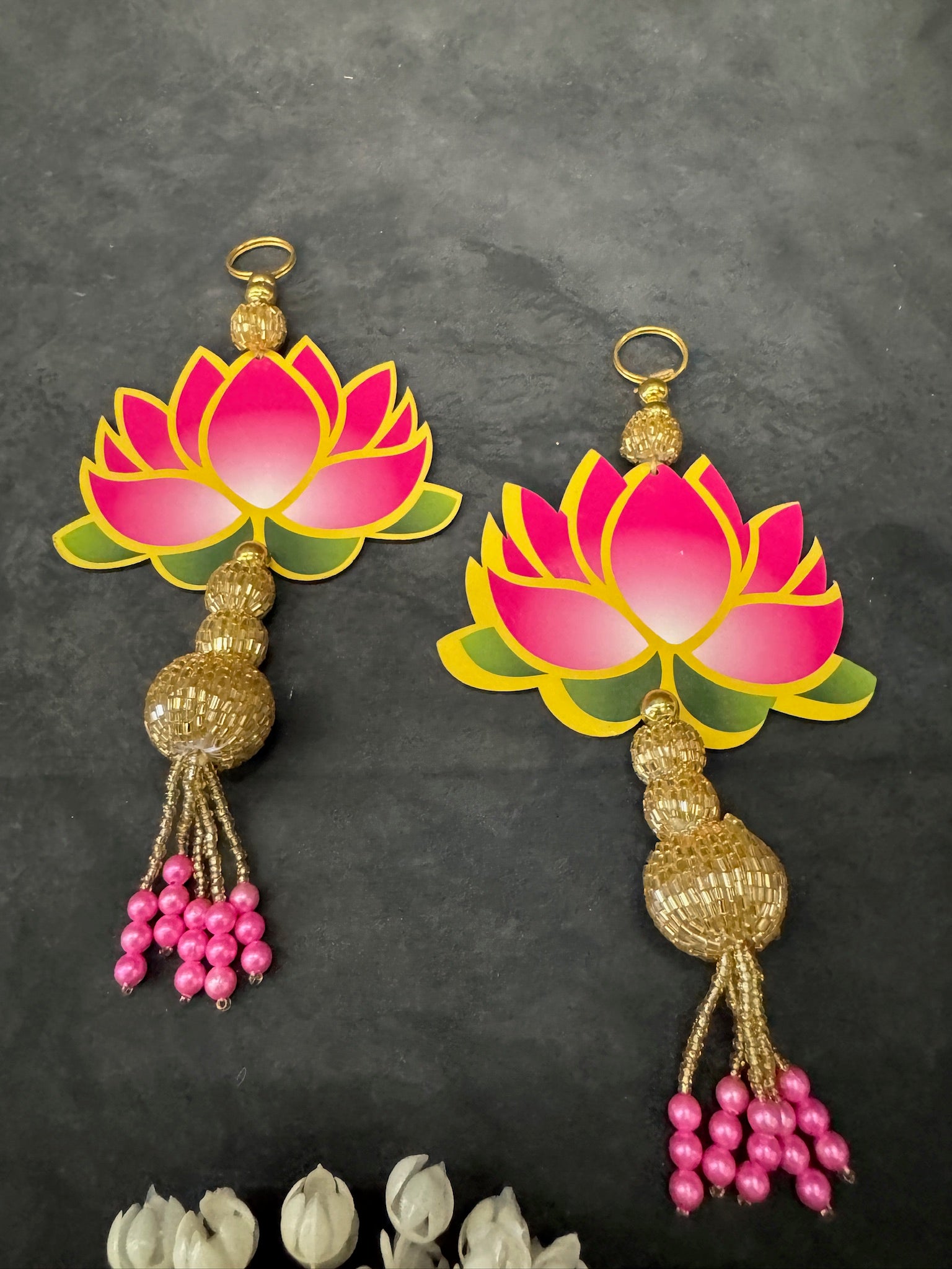 Large Lotus with golden tassel Pair