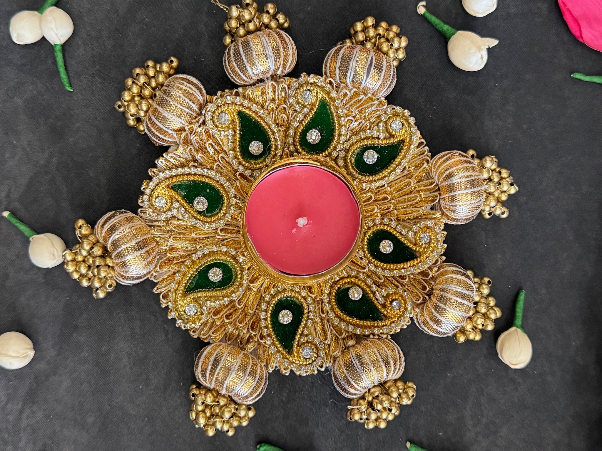 Golden Beads Decorative Tea Light