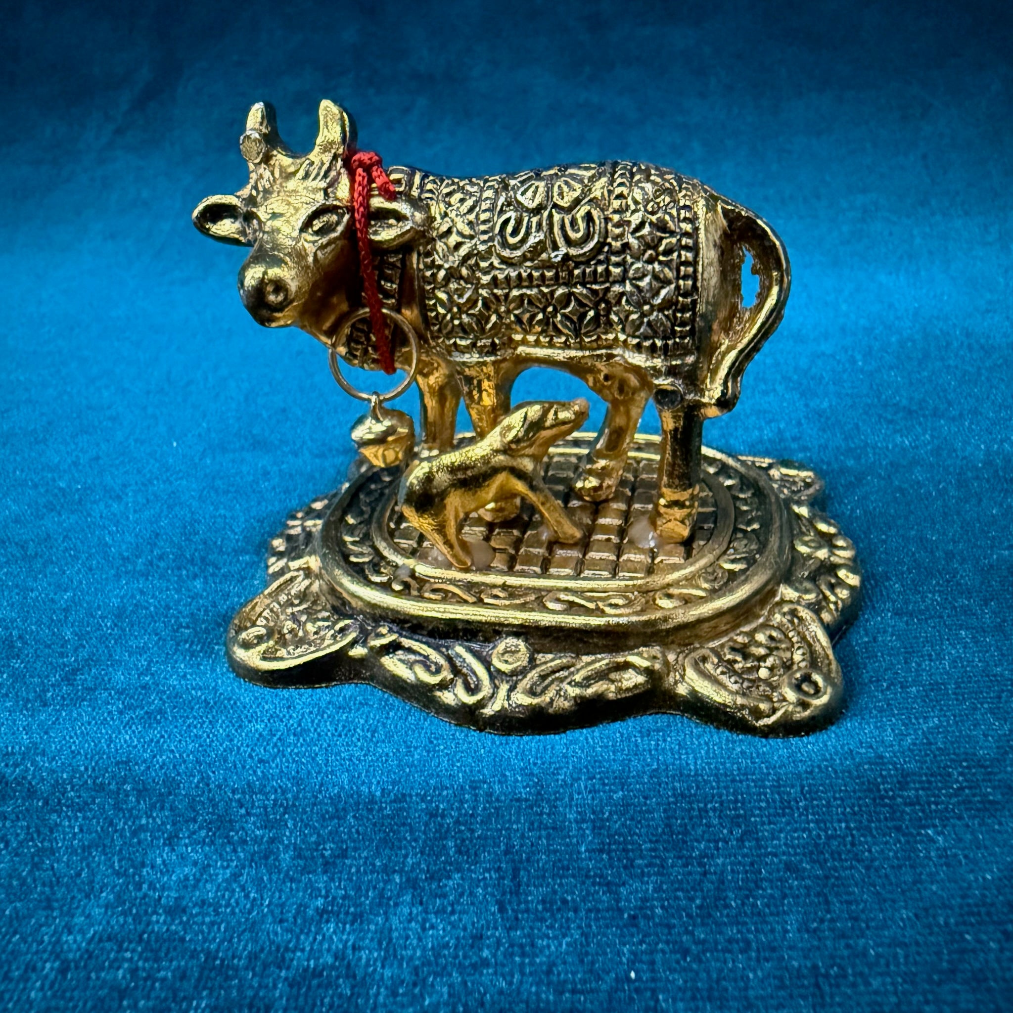 Kamdhenu Cow with Calf Idol
