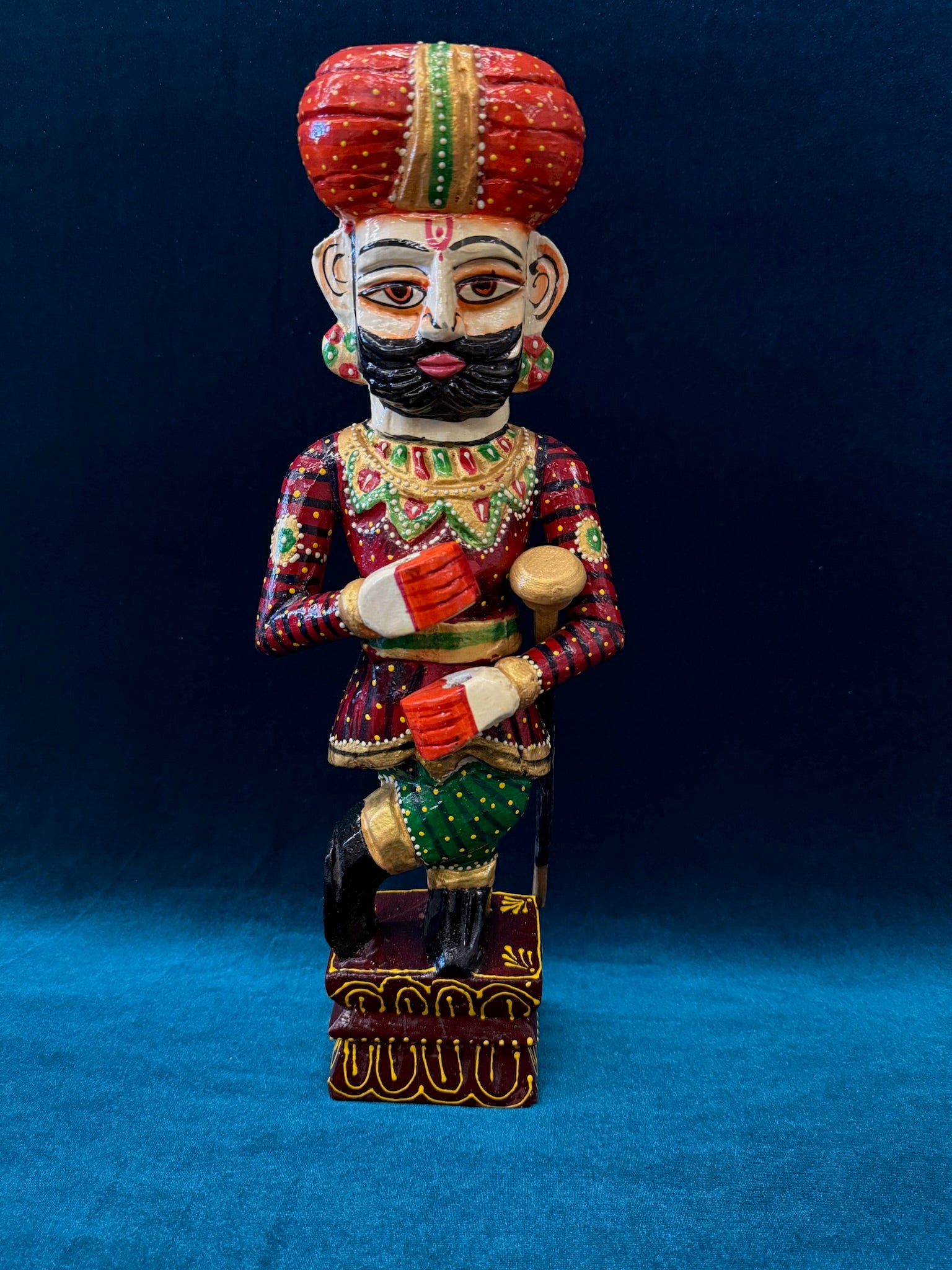 Wooden Handpainted Rajasthani Decorative Dwarpal (Pair)