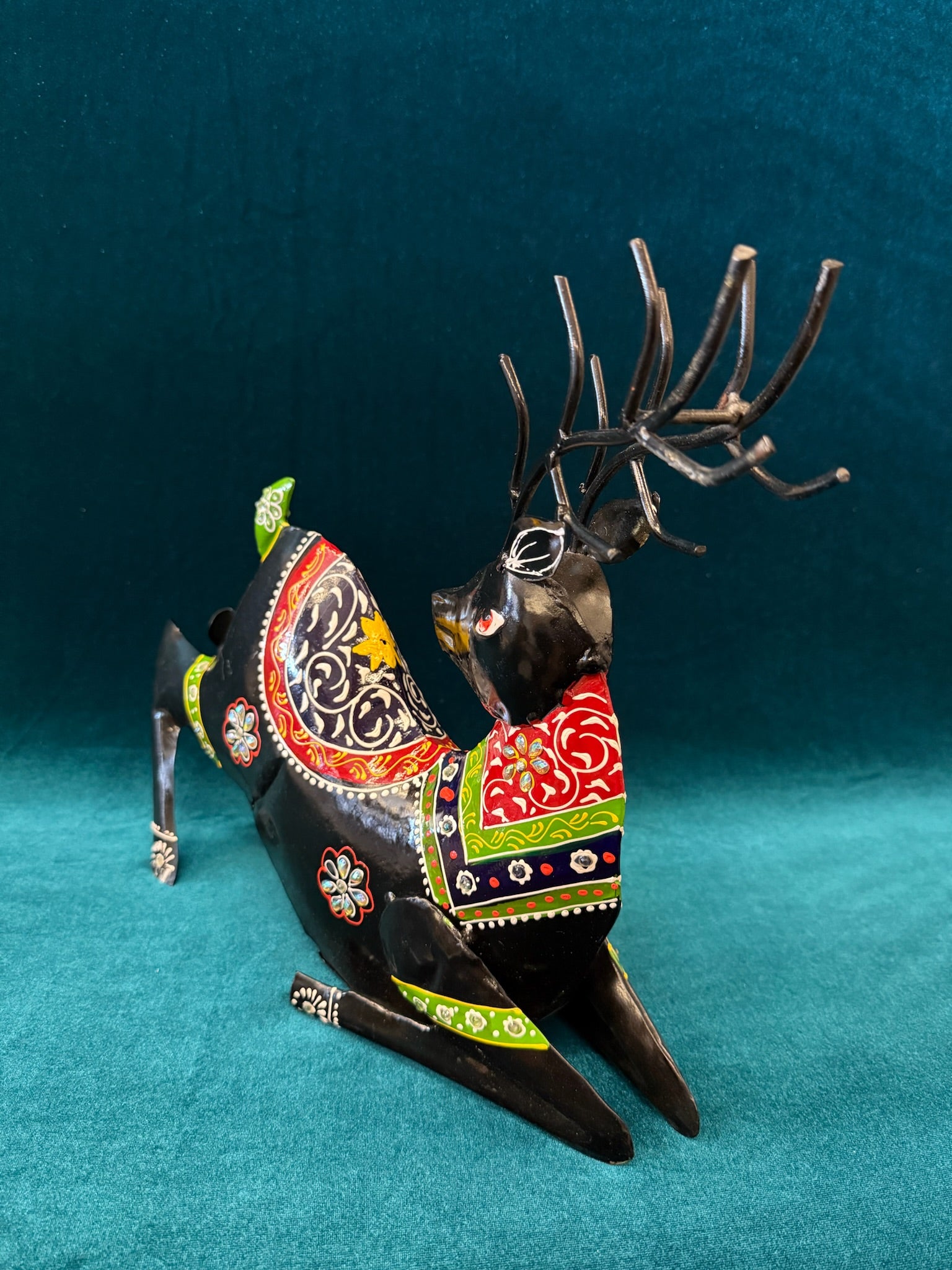 Handcrafted Decorative Deer Pair Ethnic Painted Design