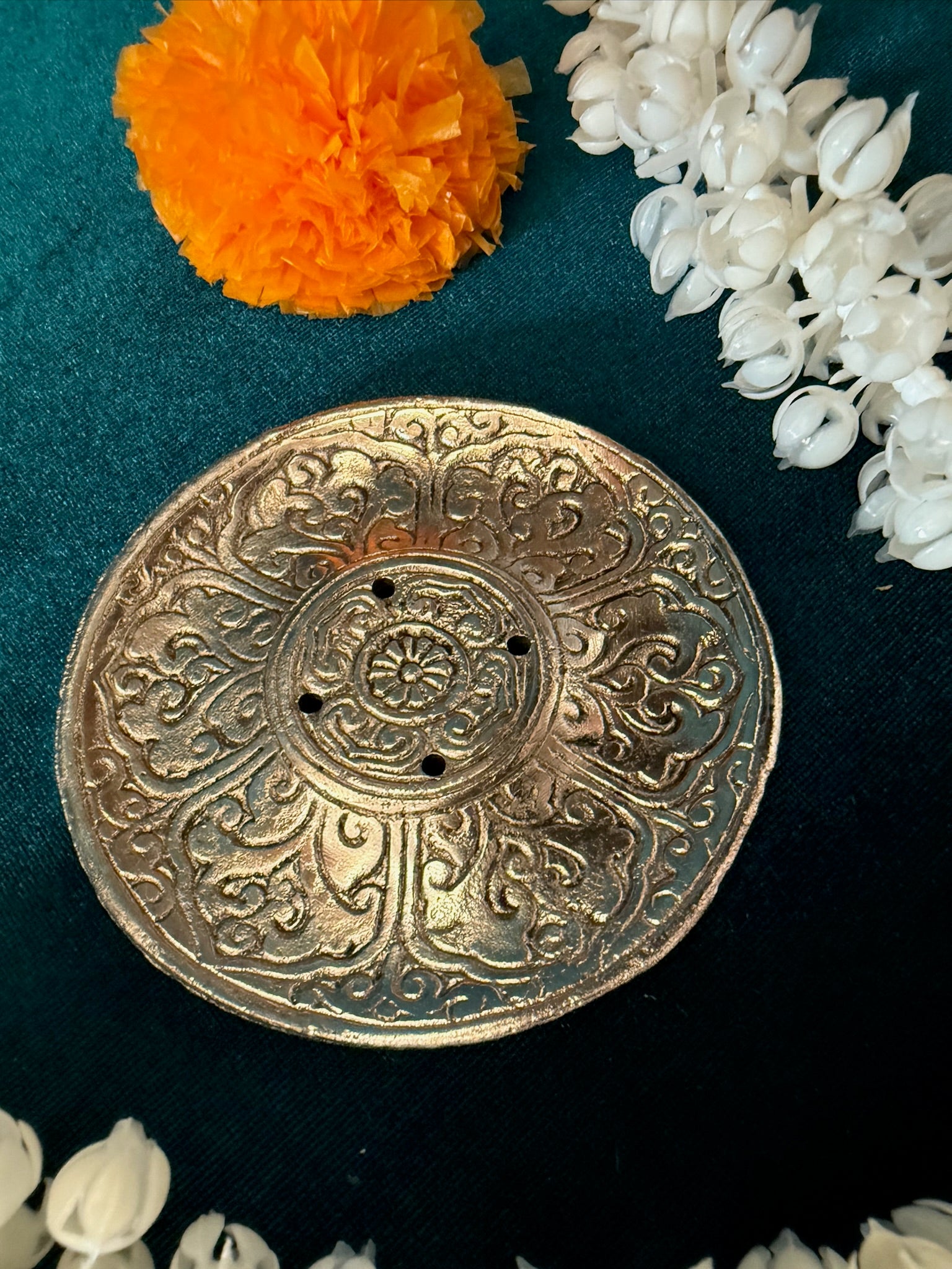 Antique Mughal Design Round Incense Holder (Agarbatti)