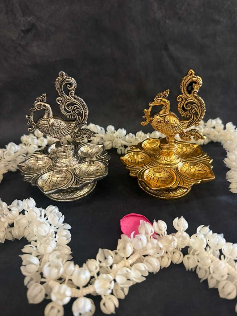Peacock Diya Single Tier Multi Tea Light Gold & Silver