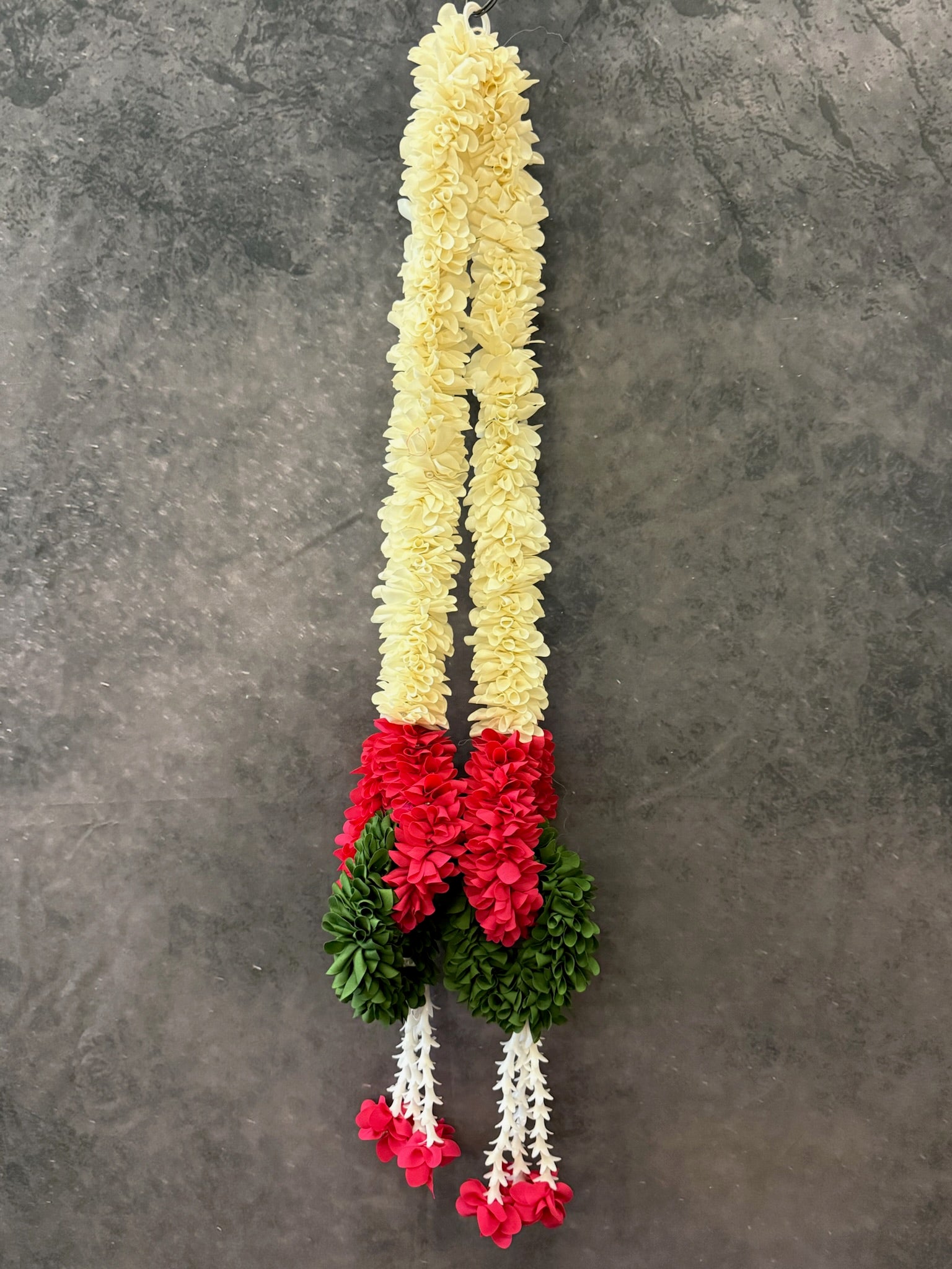 Chameli String with Red and Green Knot(Pair of 2)