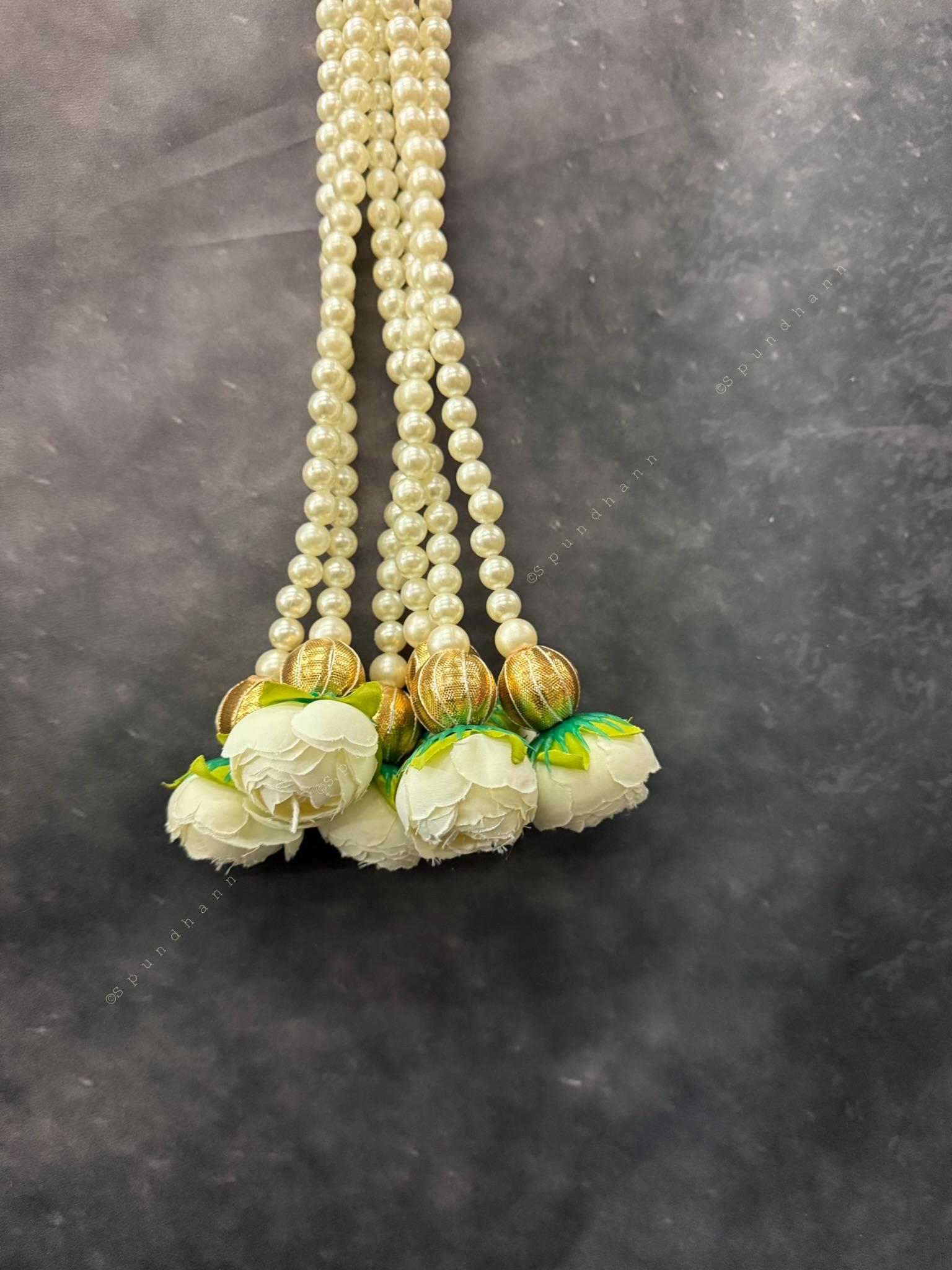 Pearl Srtings With Rose Bud Dangler