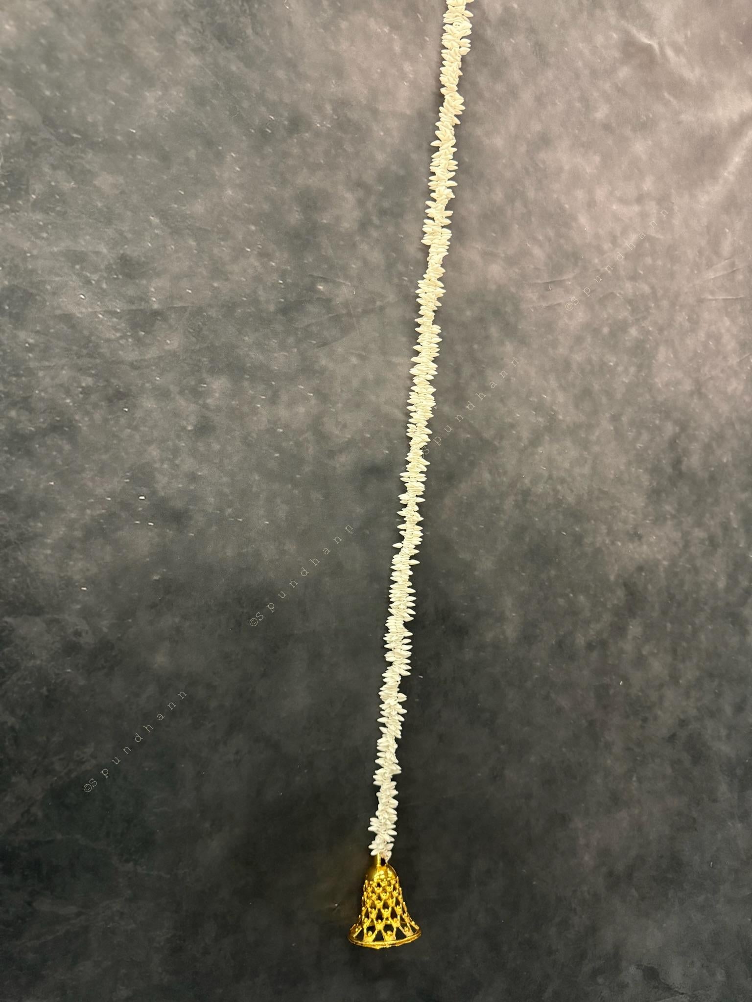 Plain Chameli String With Bell