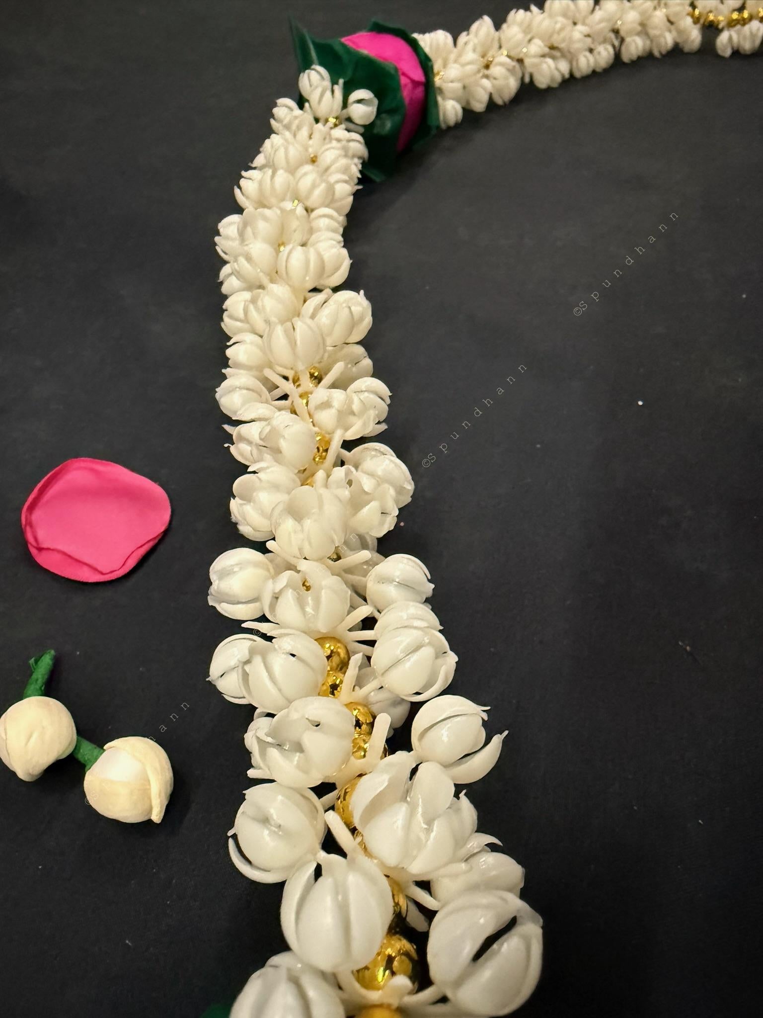 Mogra, Lotus Bud and Green Leaf String