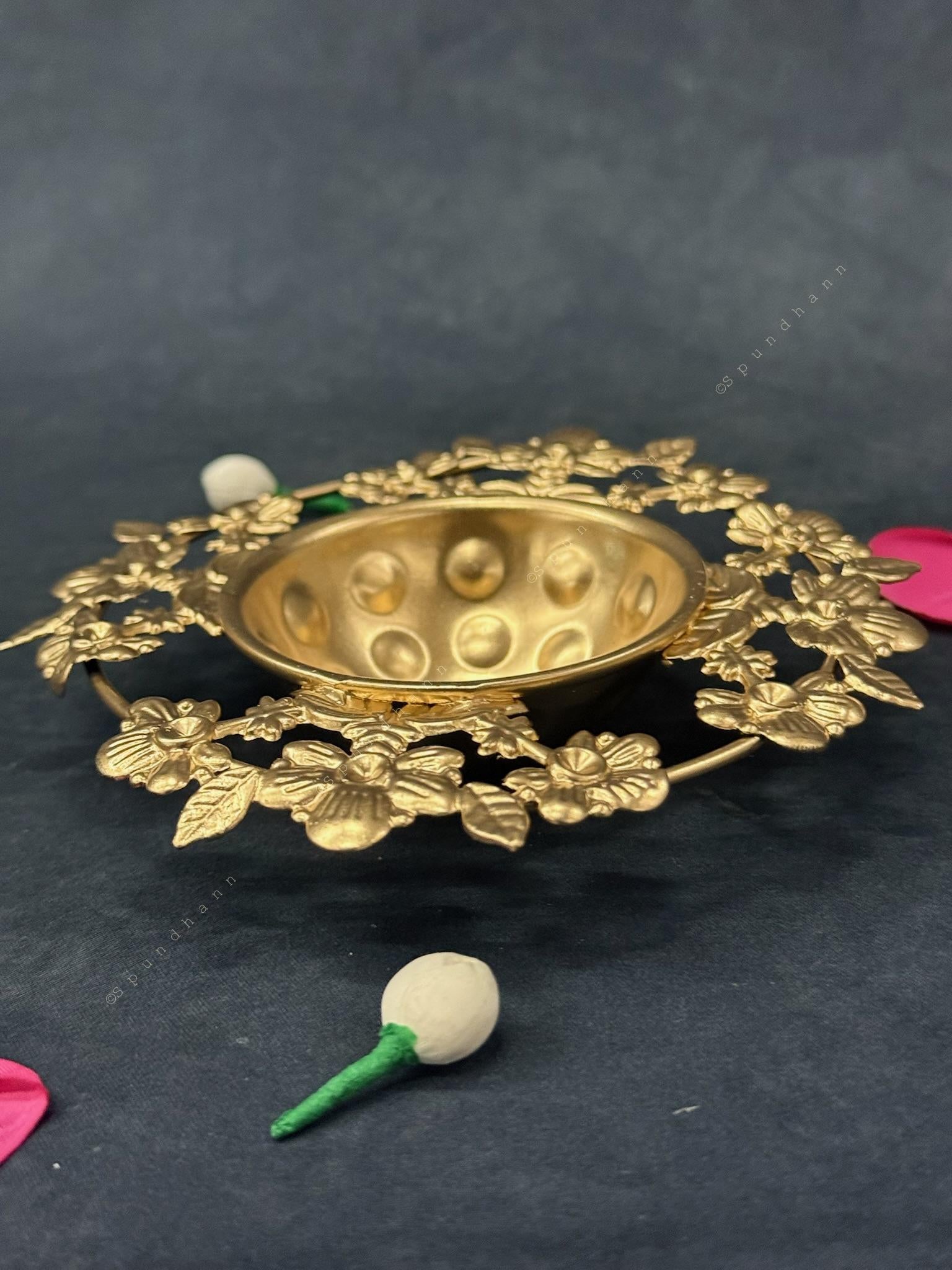 Small Floral Urli