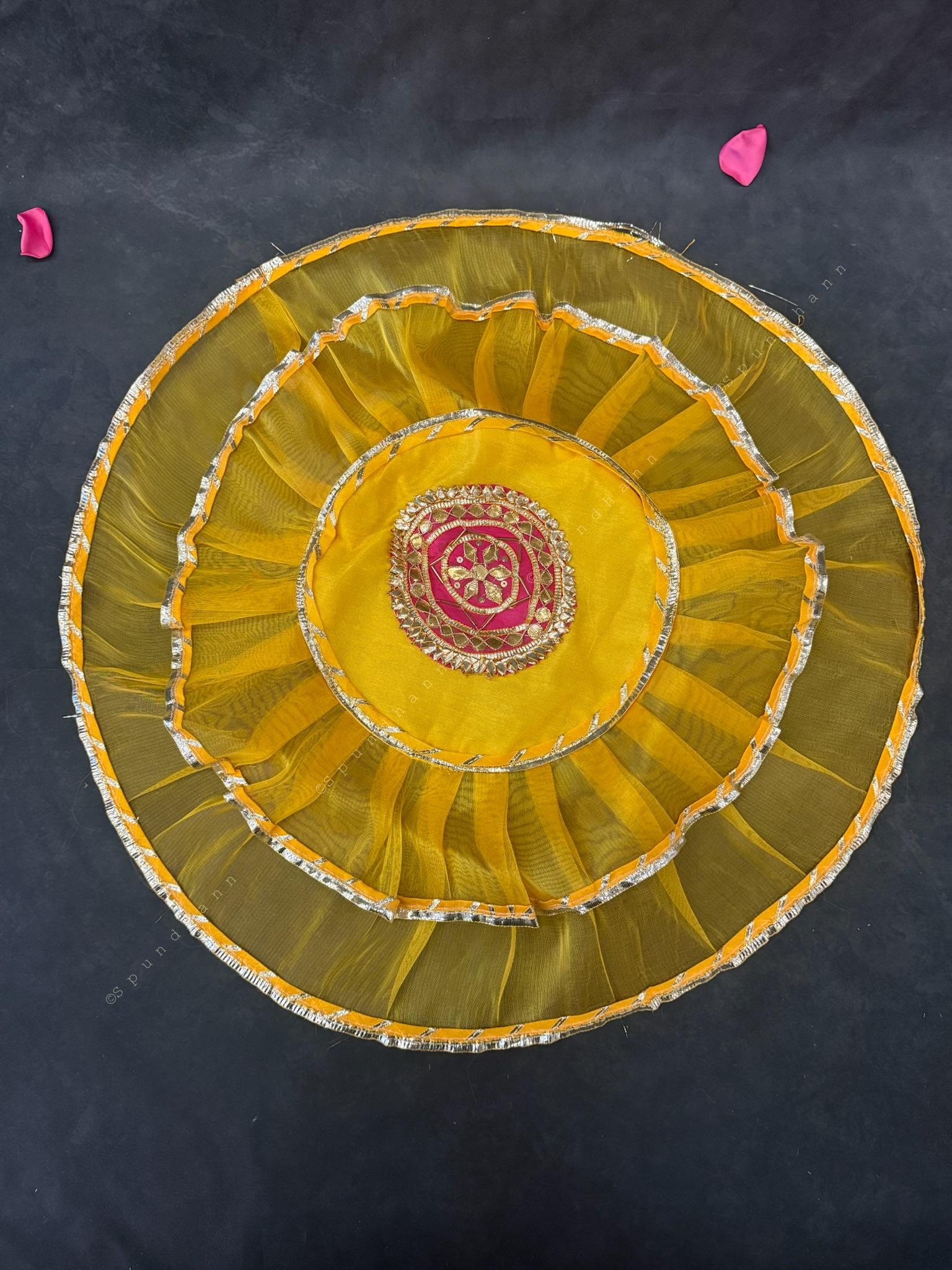 Gotapatti and Net Design Thaal Cover with Net Potli