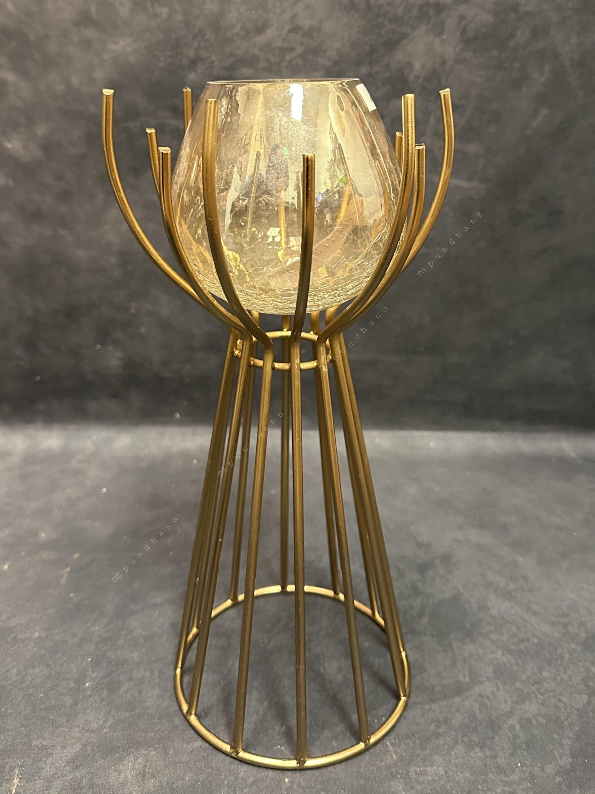 Tree Trunk and Nest Lotus Standing Tea Light Holder