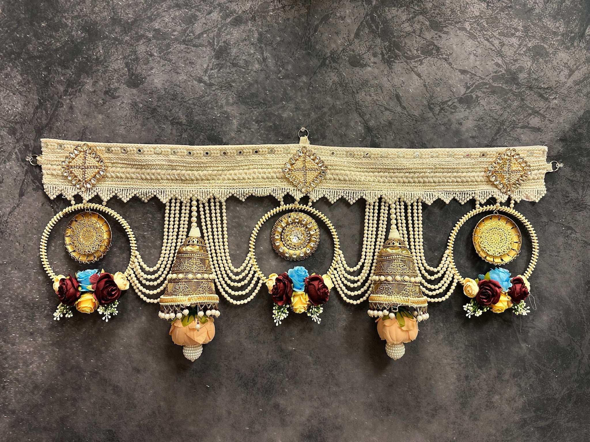 White Toran With Gems Rose And Pearl