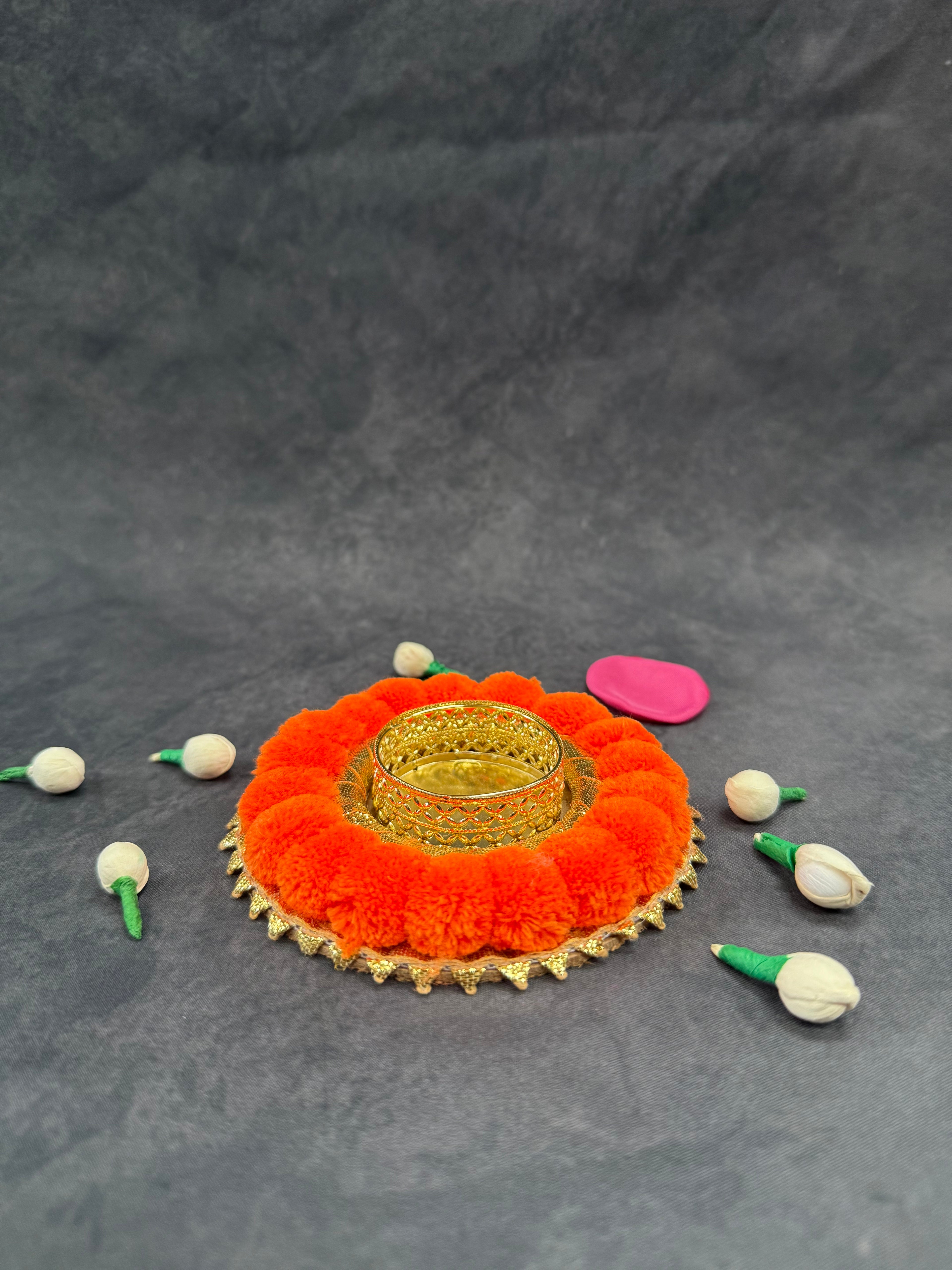 Pom Pom Tea Light Holder