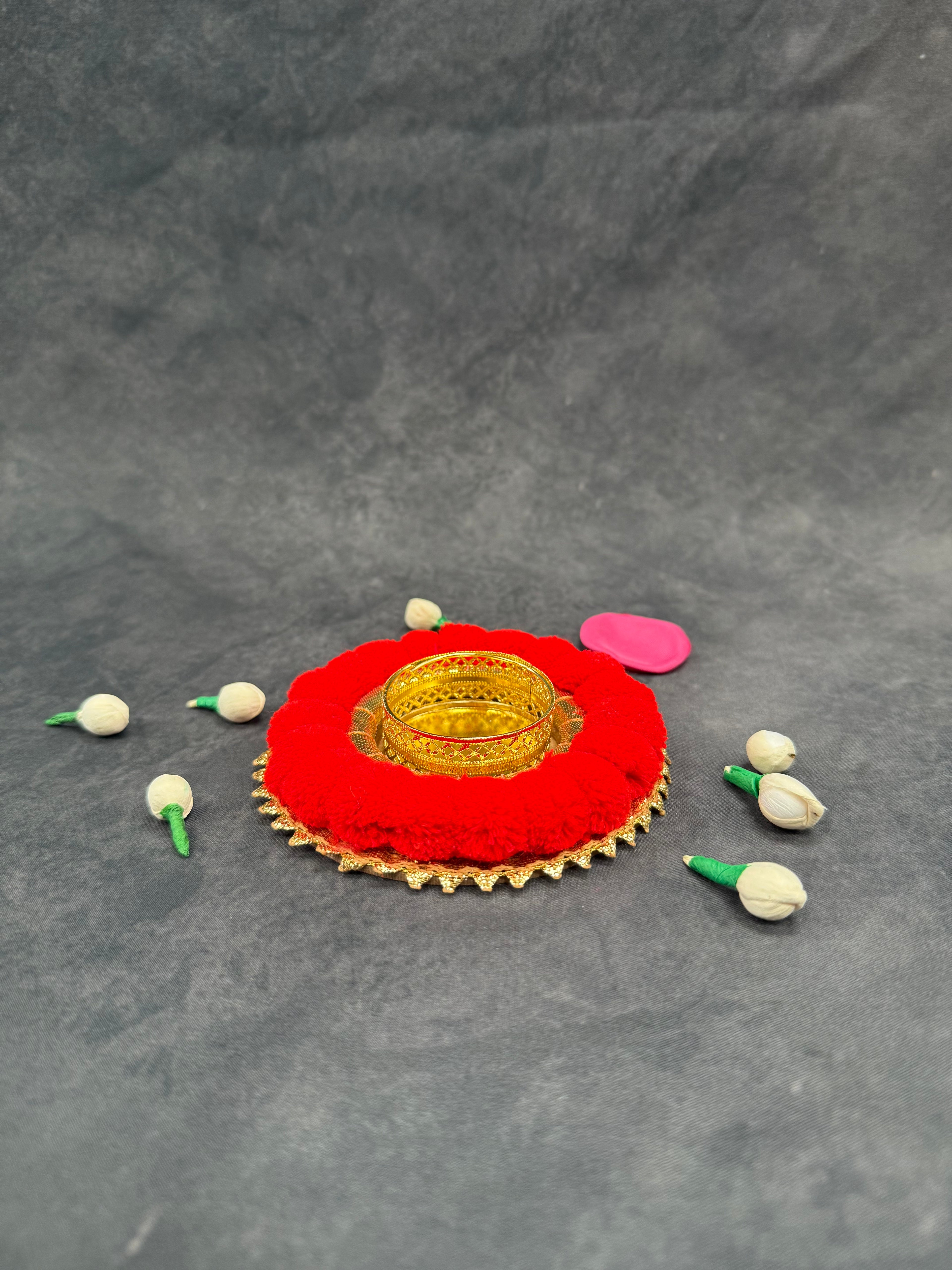 Pom Pom Tea Light Holder