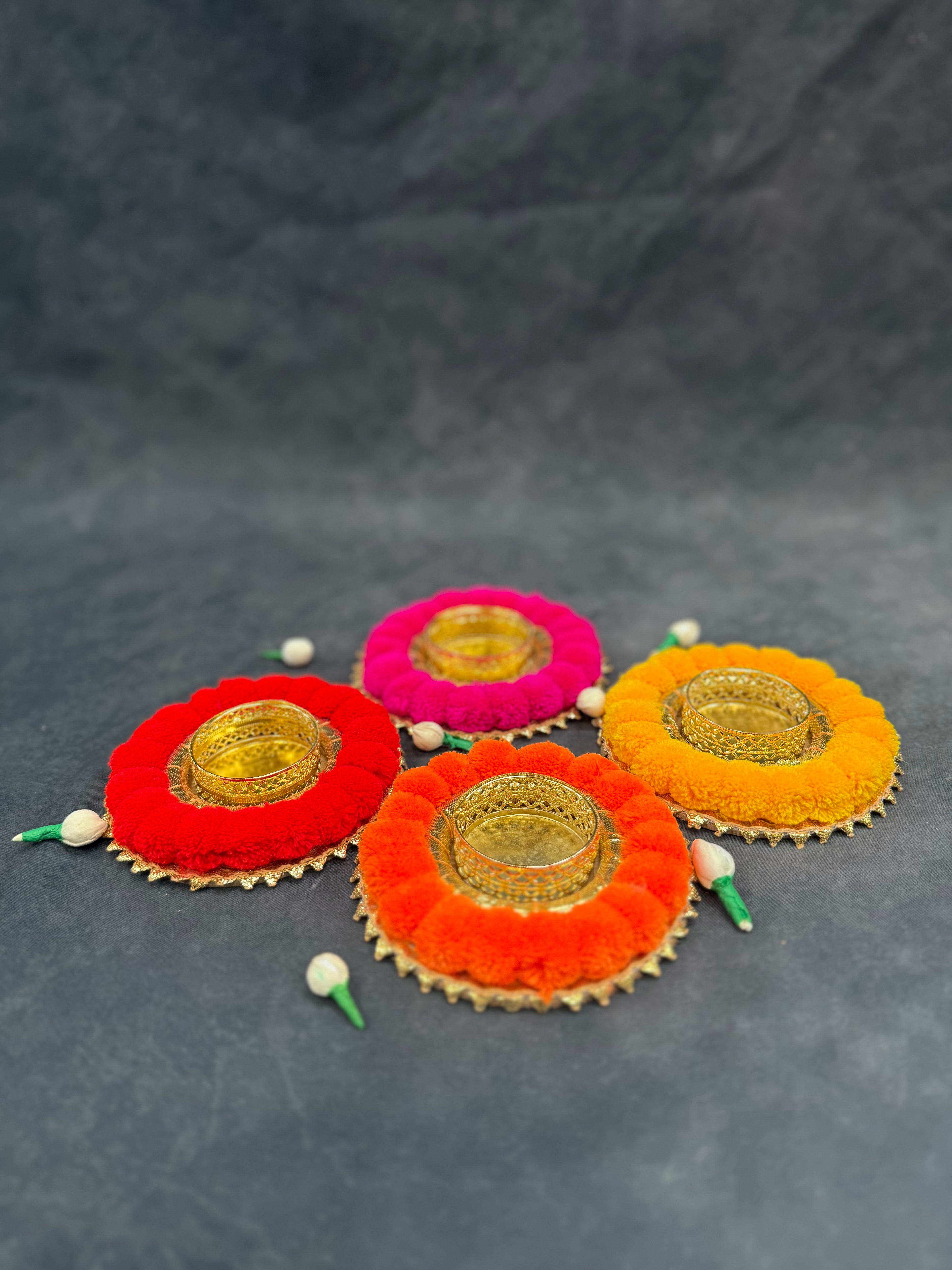 Pom Pom Tea Light Holder
