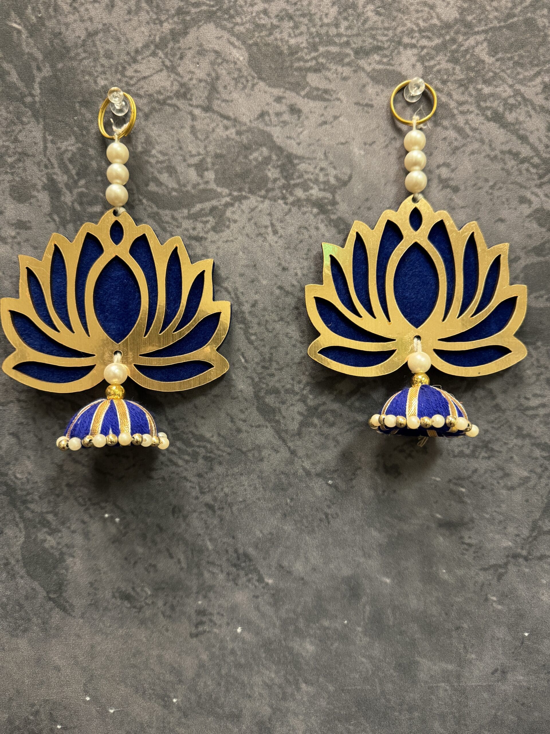 Pearls & Little Lotus Wall Dangler (Pair)