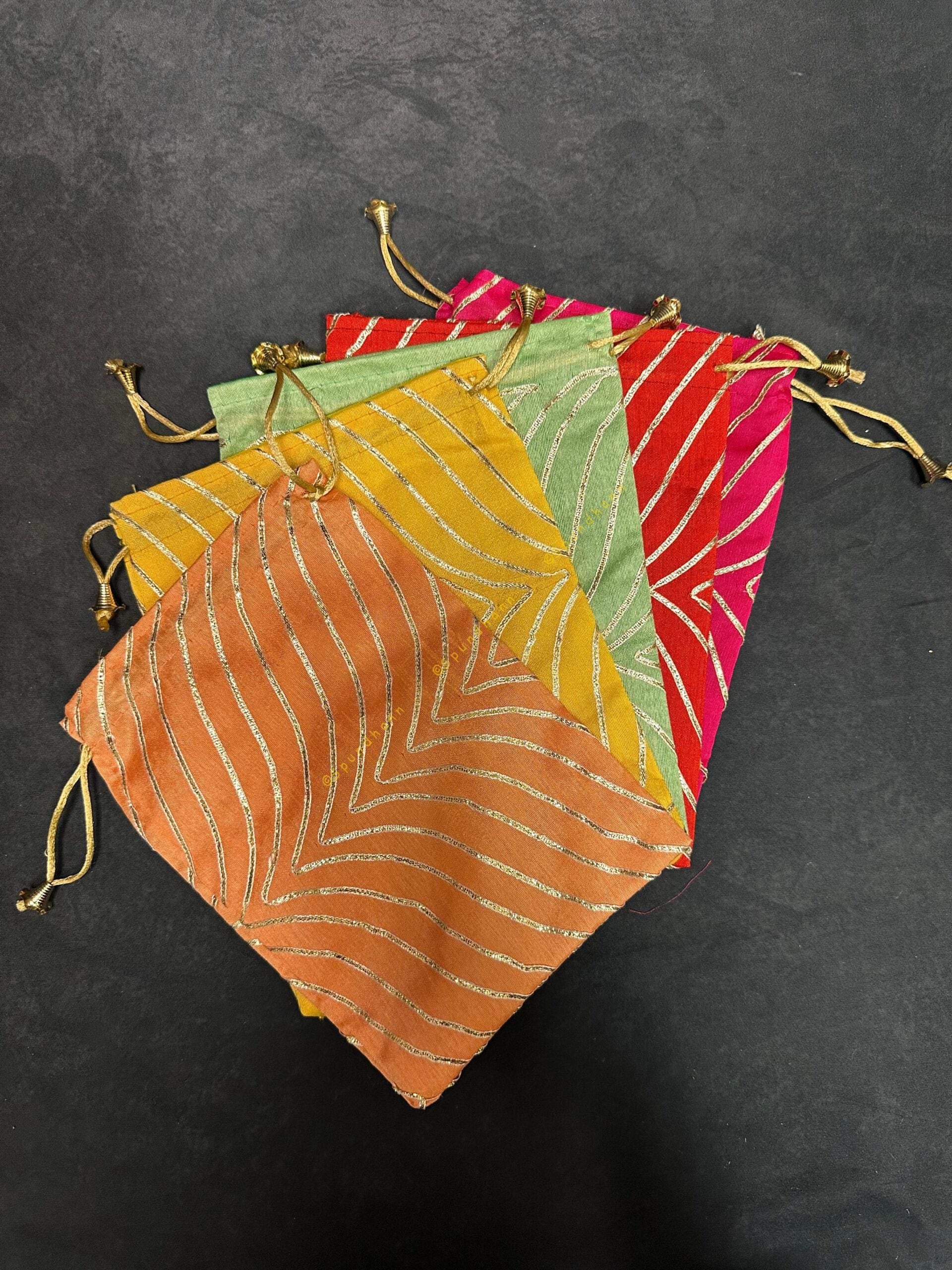 Potlis with Gota Design Small