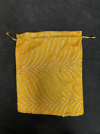 Potlis with Gota Design Large