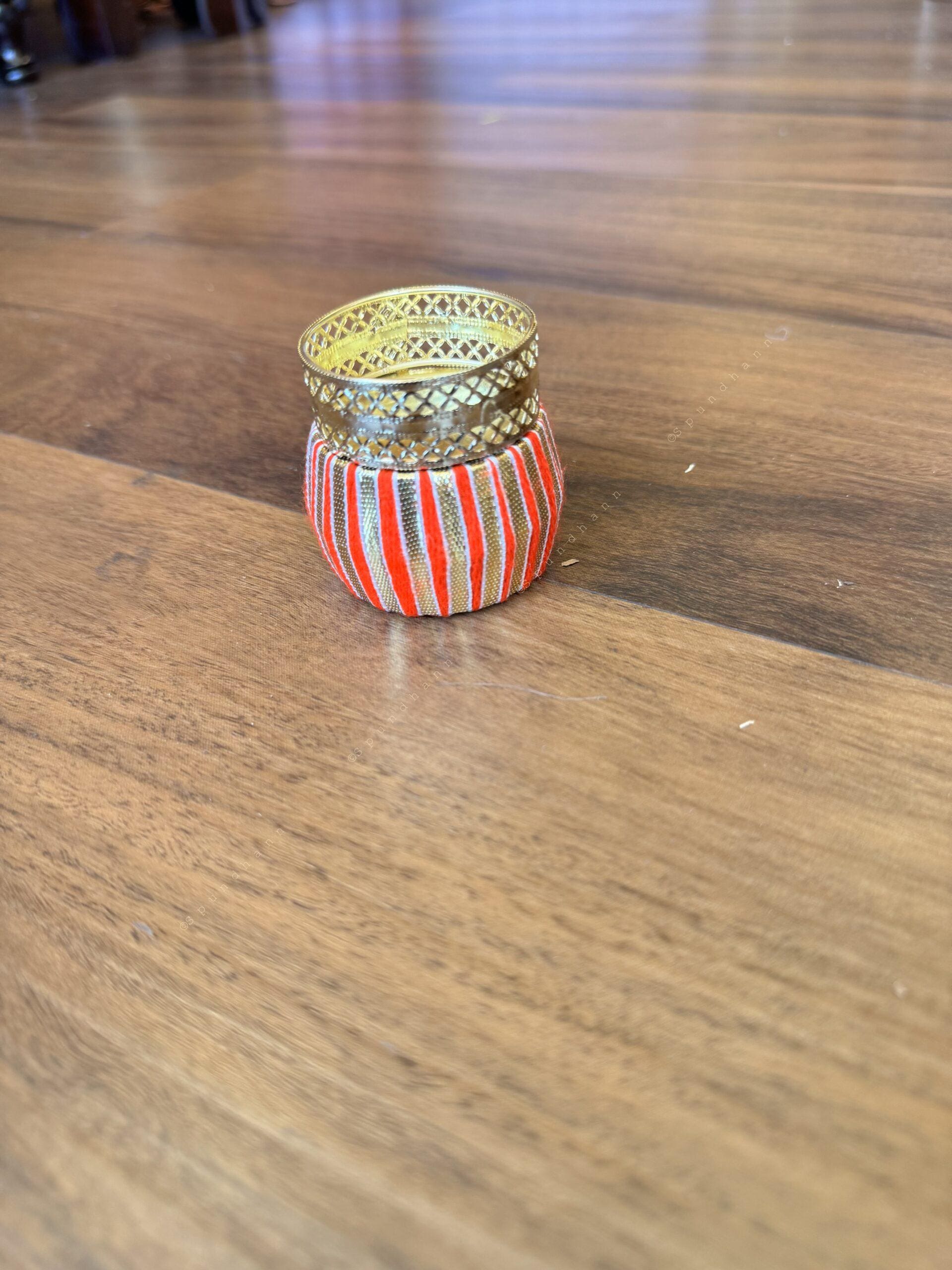 Ribbon & Ball Gota Tea Light Holder