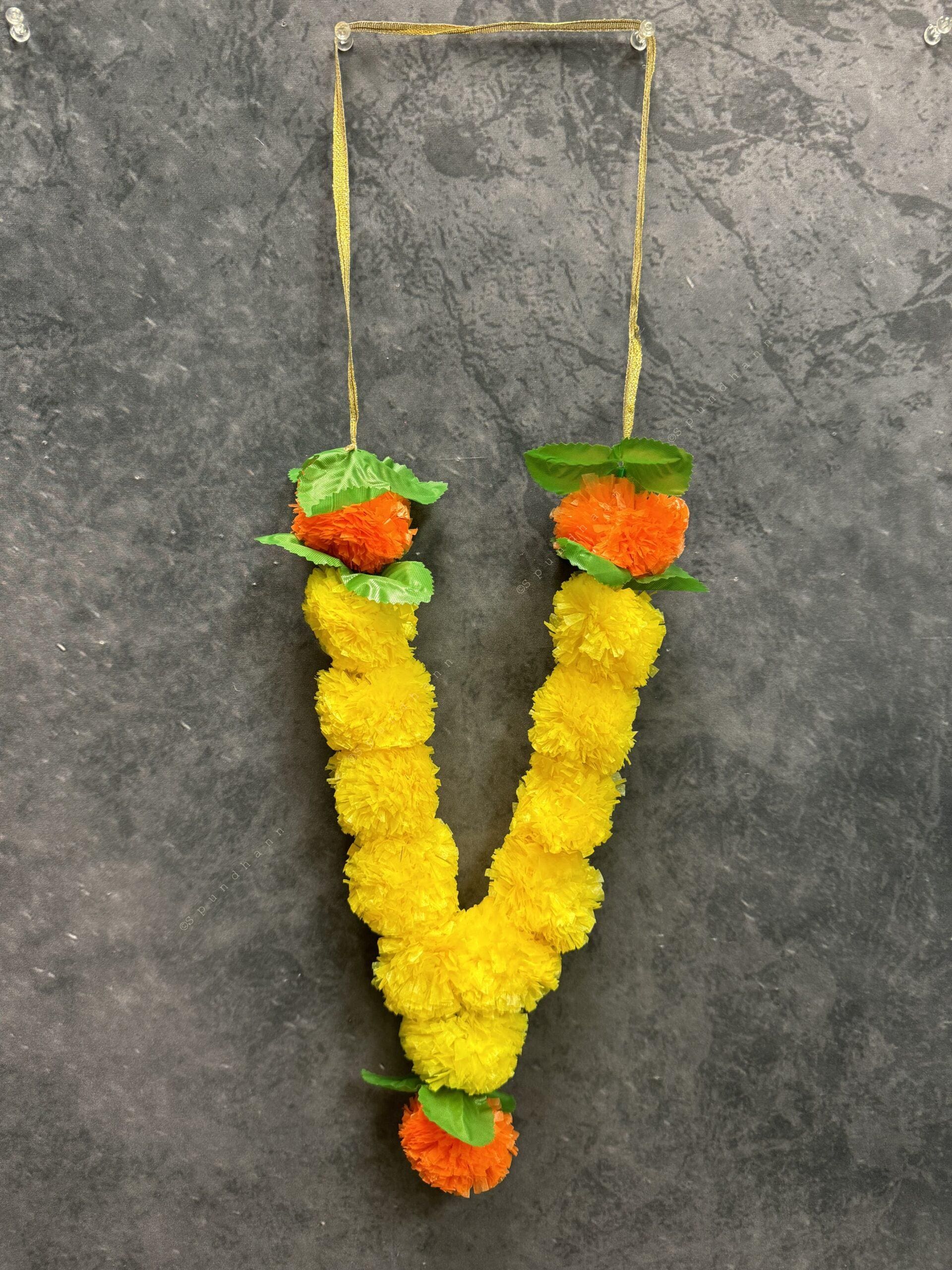 Marigold Garland/Maala With Green Leaves