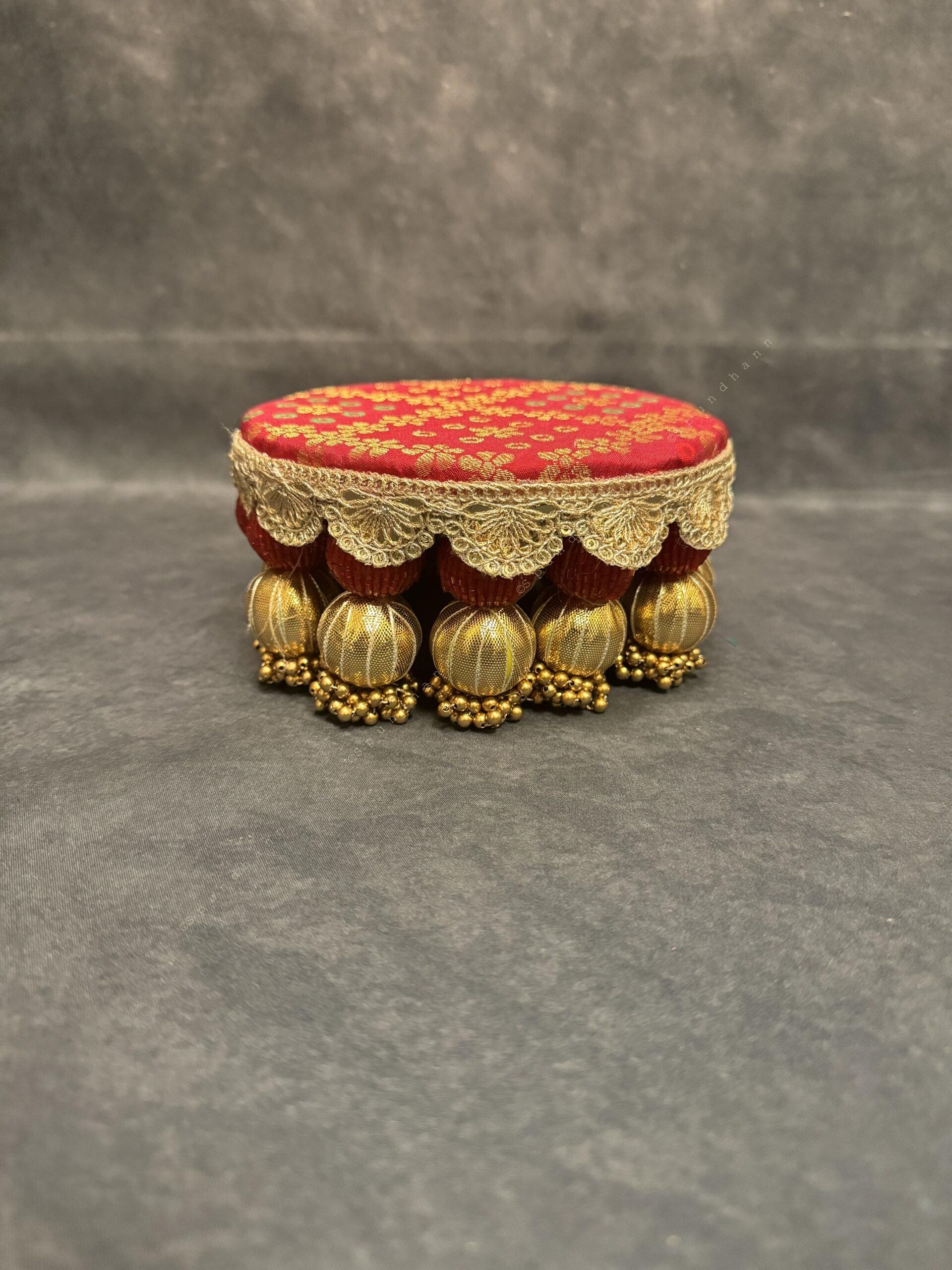 Singhasan / Chowki for Idol (Round)