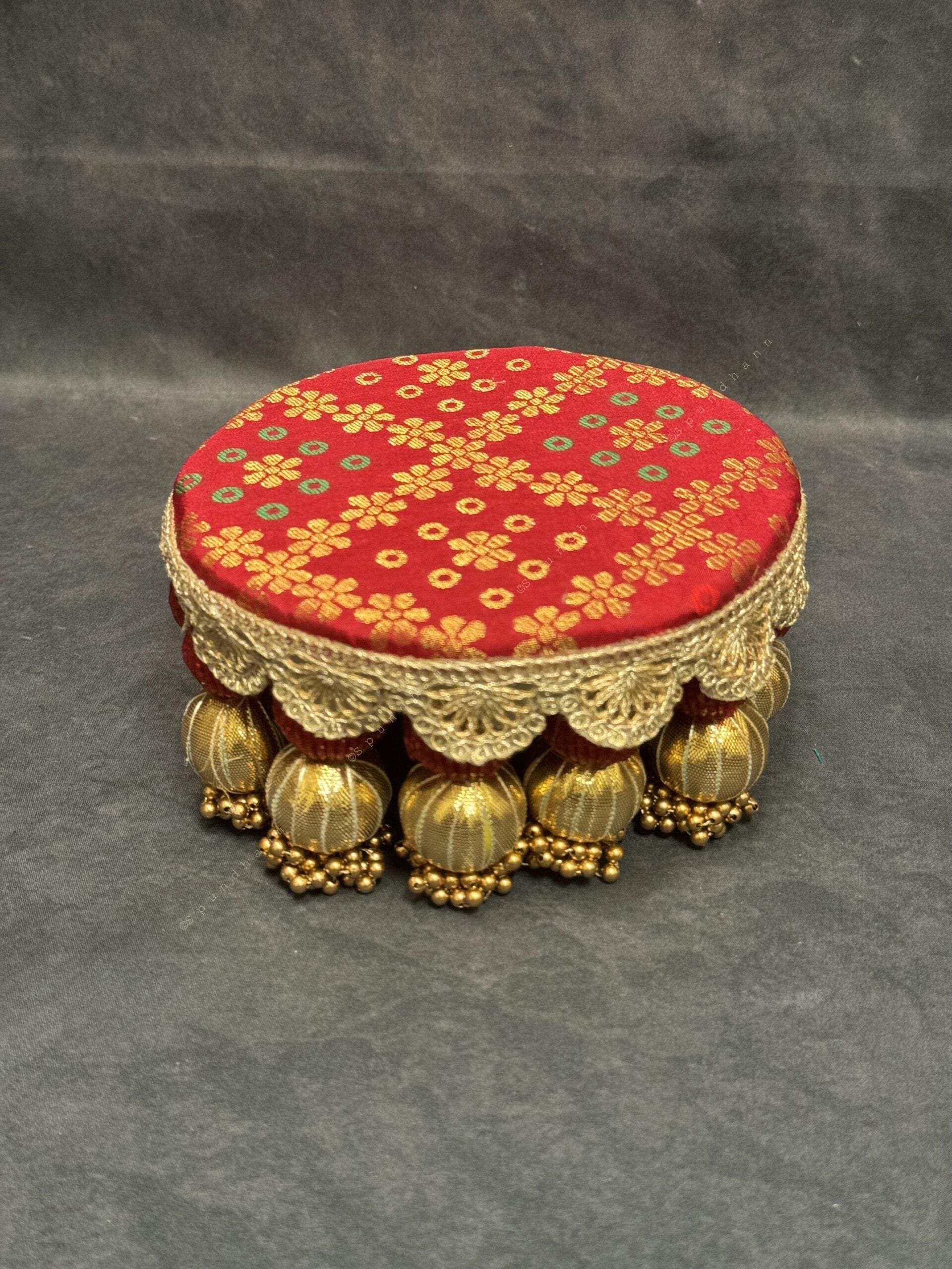 Singhasan / Chowki for Idol (Round)