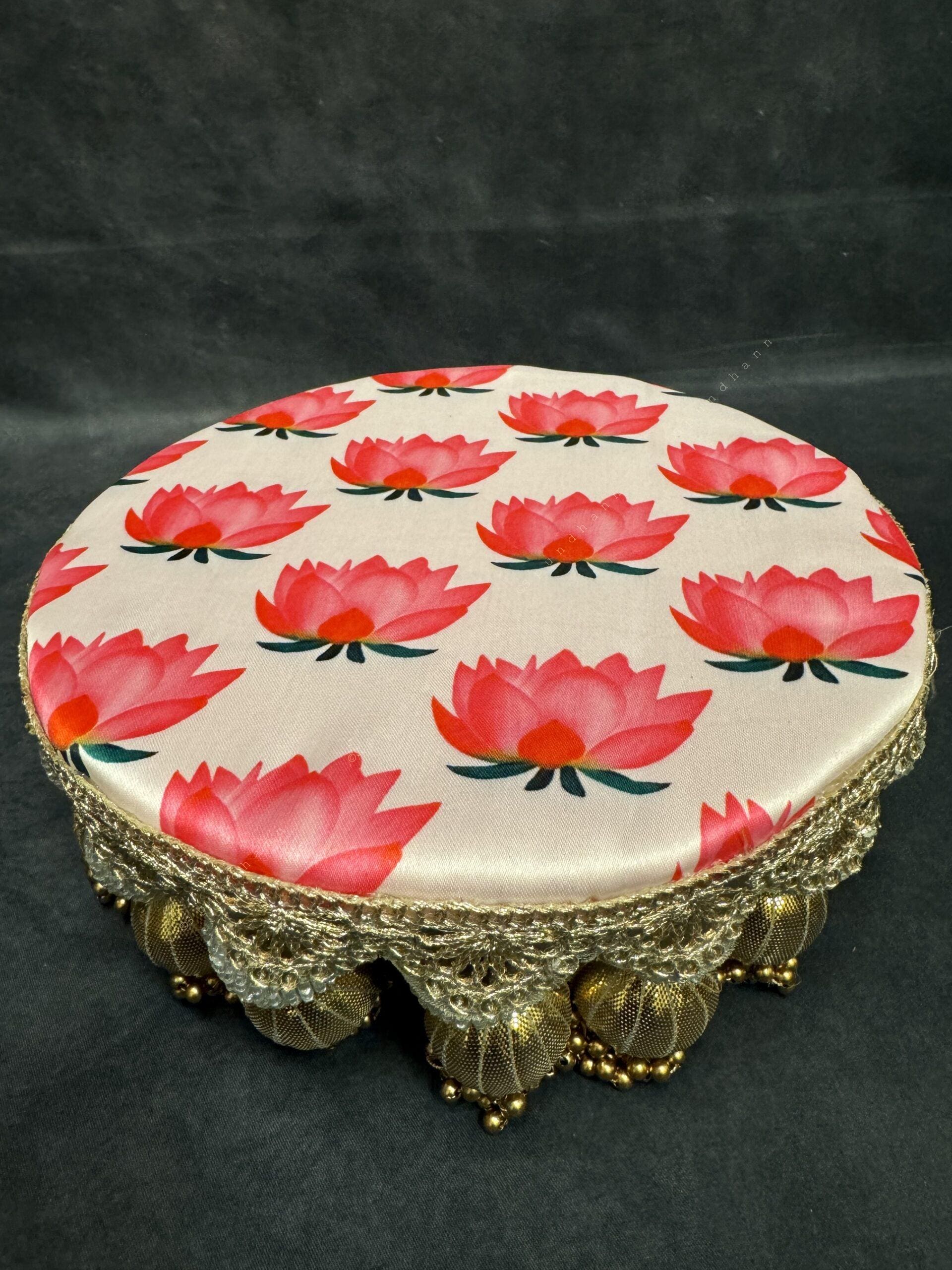 Singhasan / Chowki for Idol (Round)